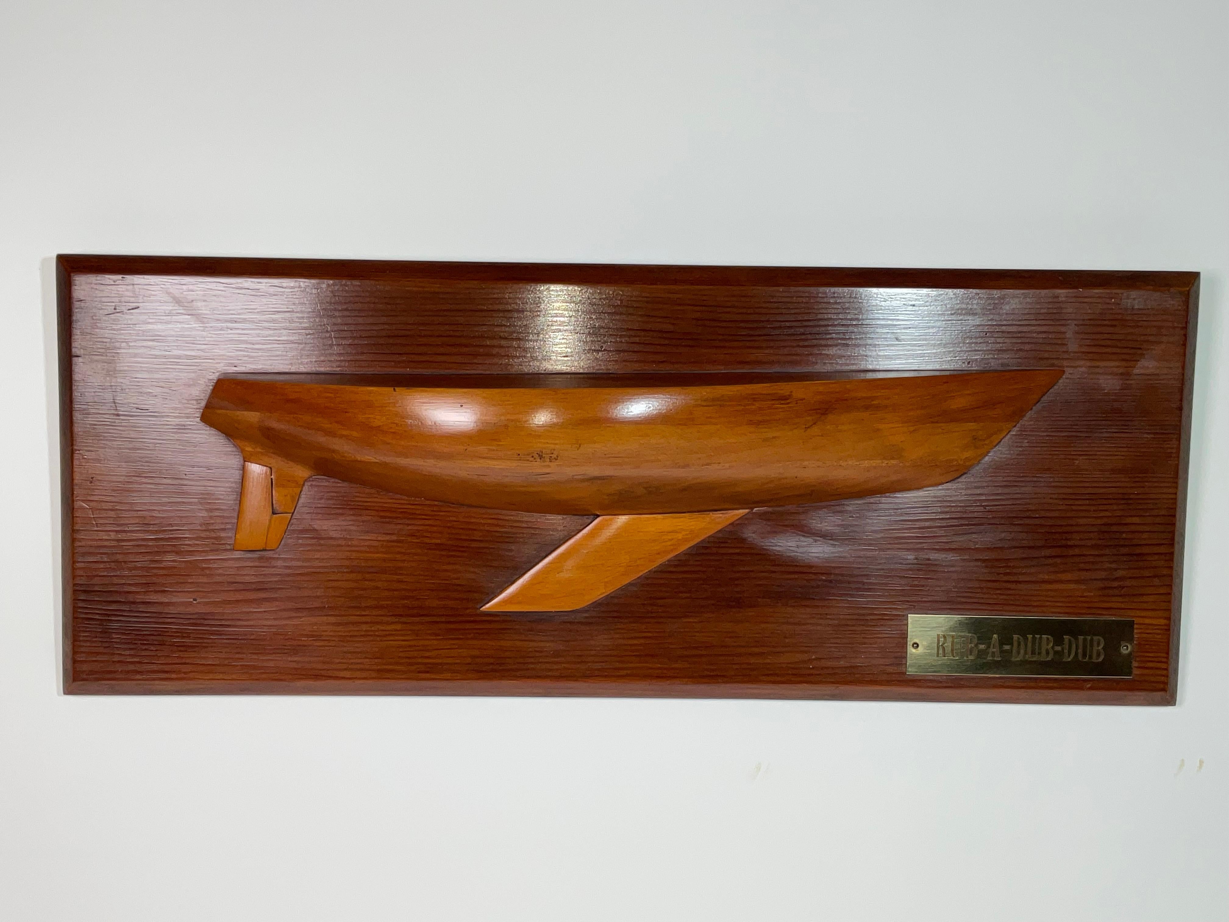Half Model of a Sailboat Called Rub a Dub Dub in vendita 1