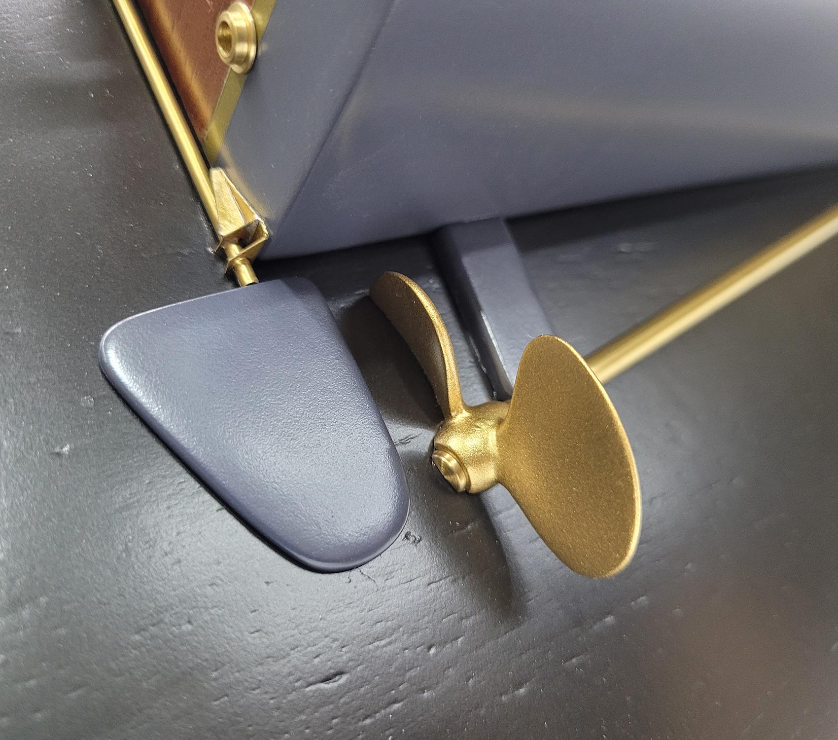 Modèle demi-modèle de la course de la Coupe d'or DIXIE II en vente 11