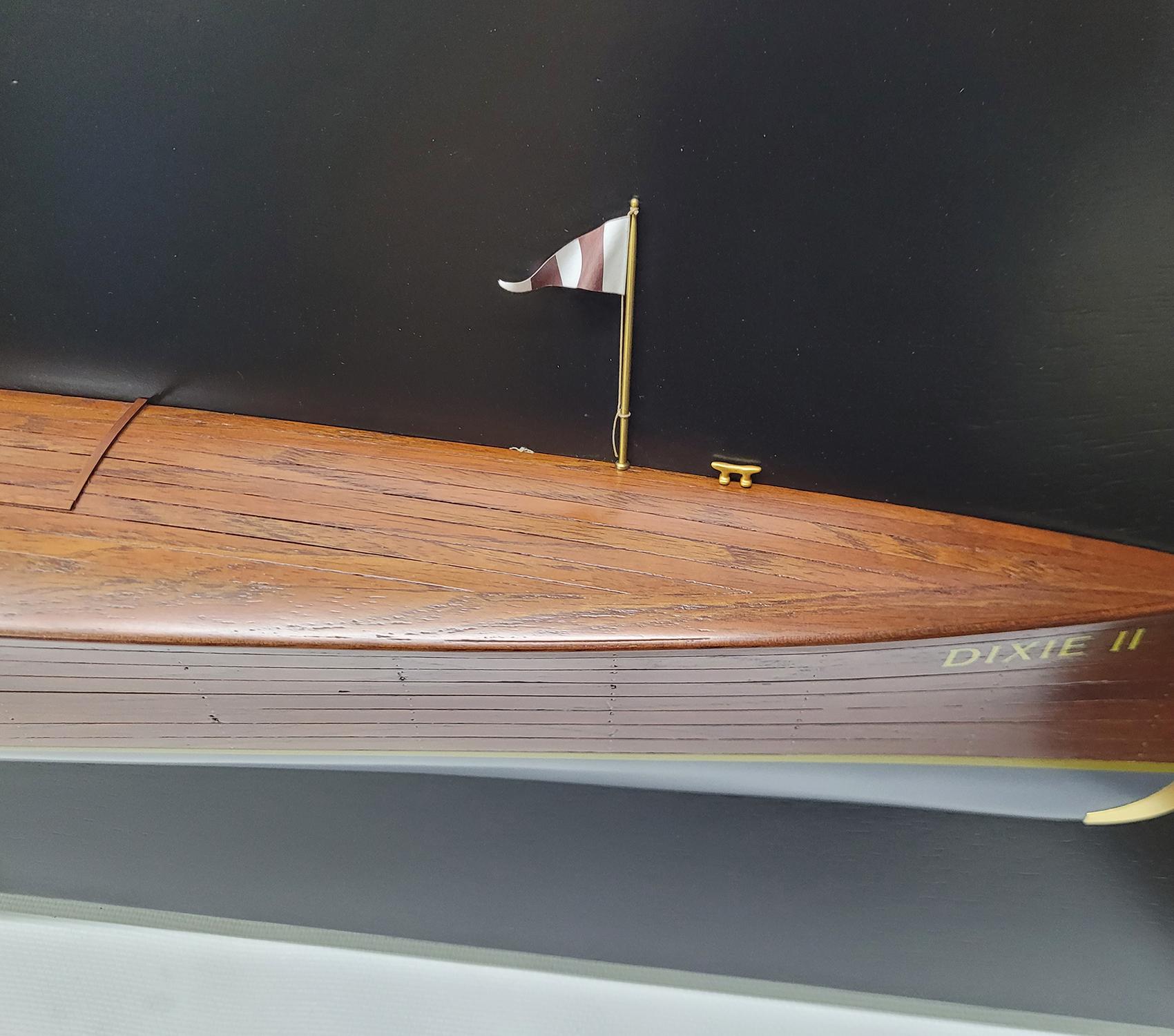 Modèle demi-modèle de la course de la Coupe d'or DIXIE II en vente 2