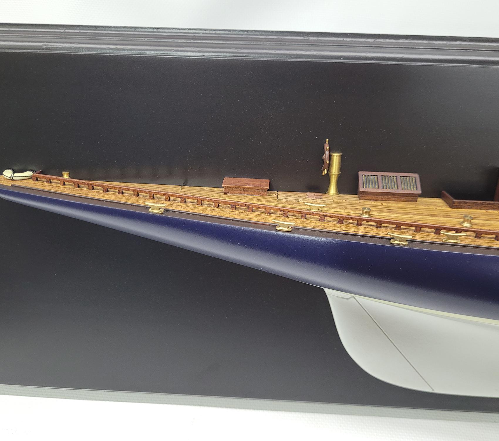 Half Model of the J Class Yacht Endeavor - Gold For Sale 1