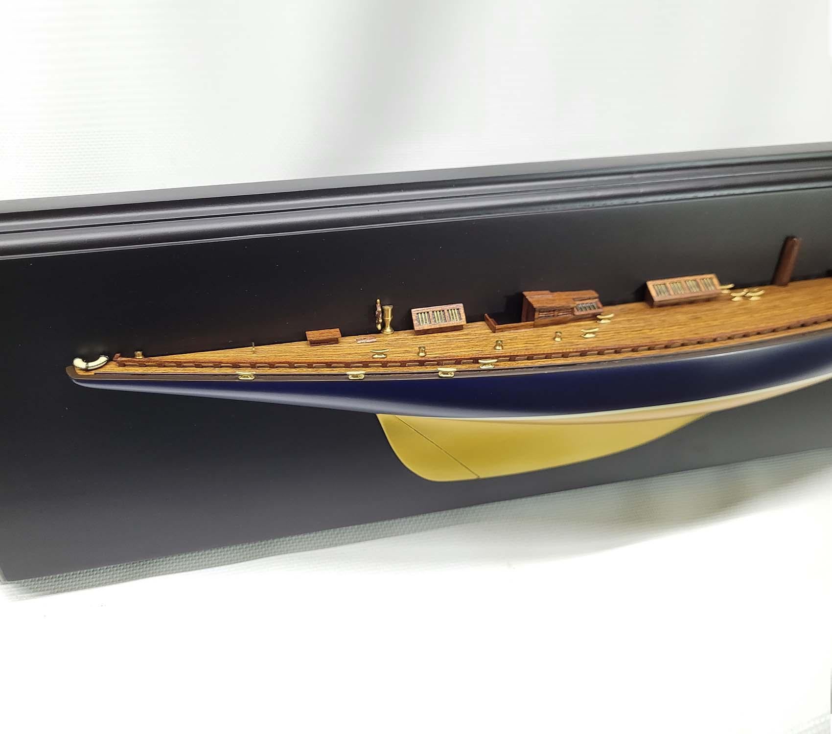 Half Model of the Yacht Endeavor, Gold In New Condition For Sale In Norwell, MA