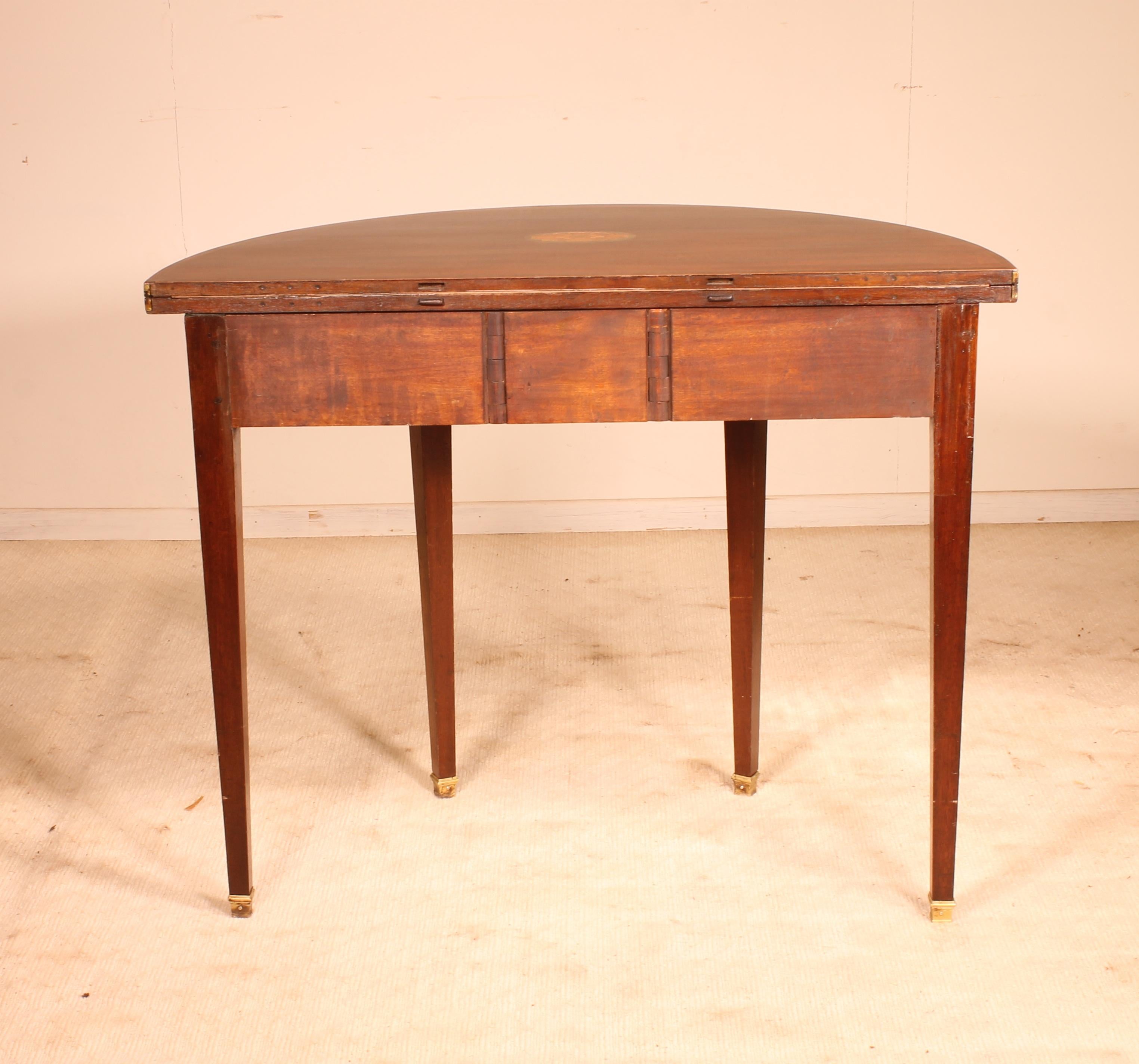 Half Moon Console / Game Table 19th Century in Mahogany Regency Period In Good Condition In Brussels, Brussels
