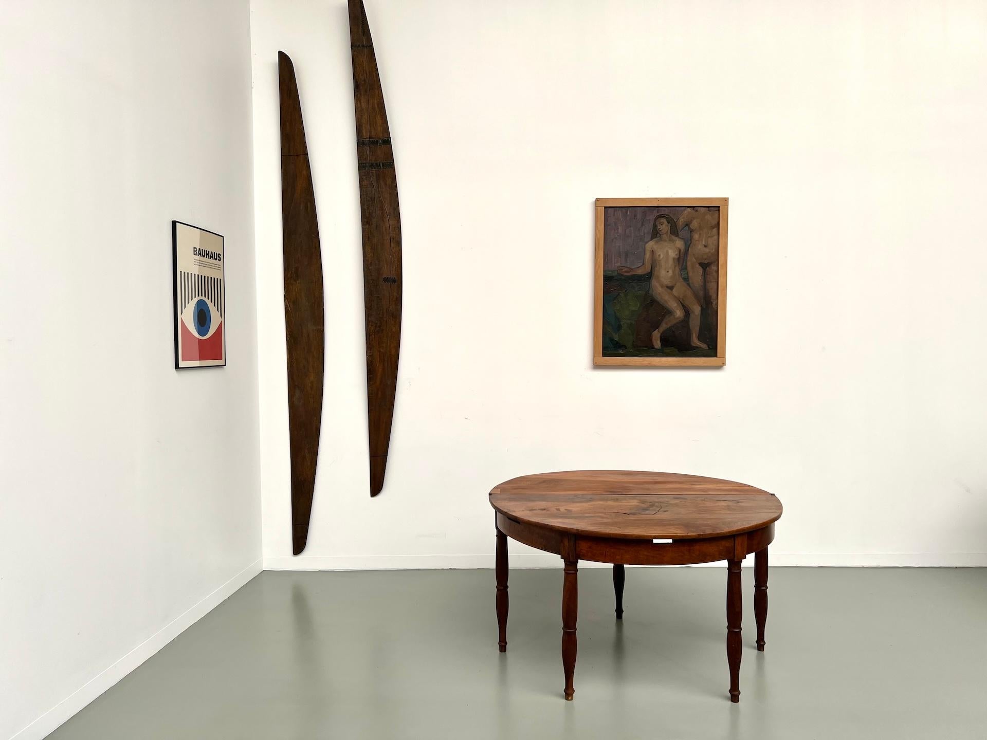 Half-moon french table in solid walnut, circa 1900 For Sale 10