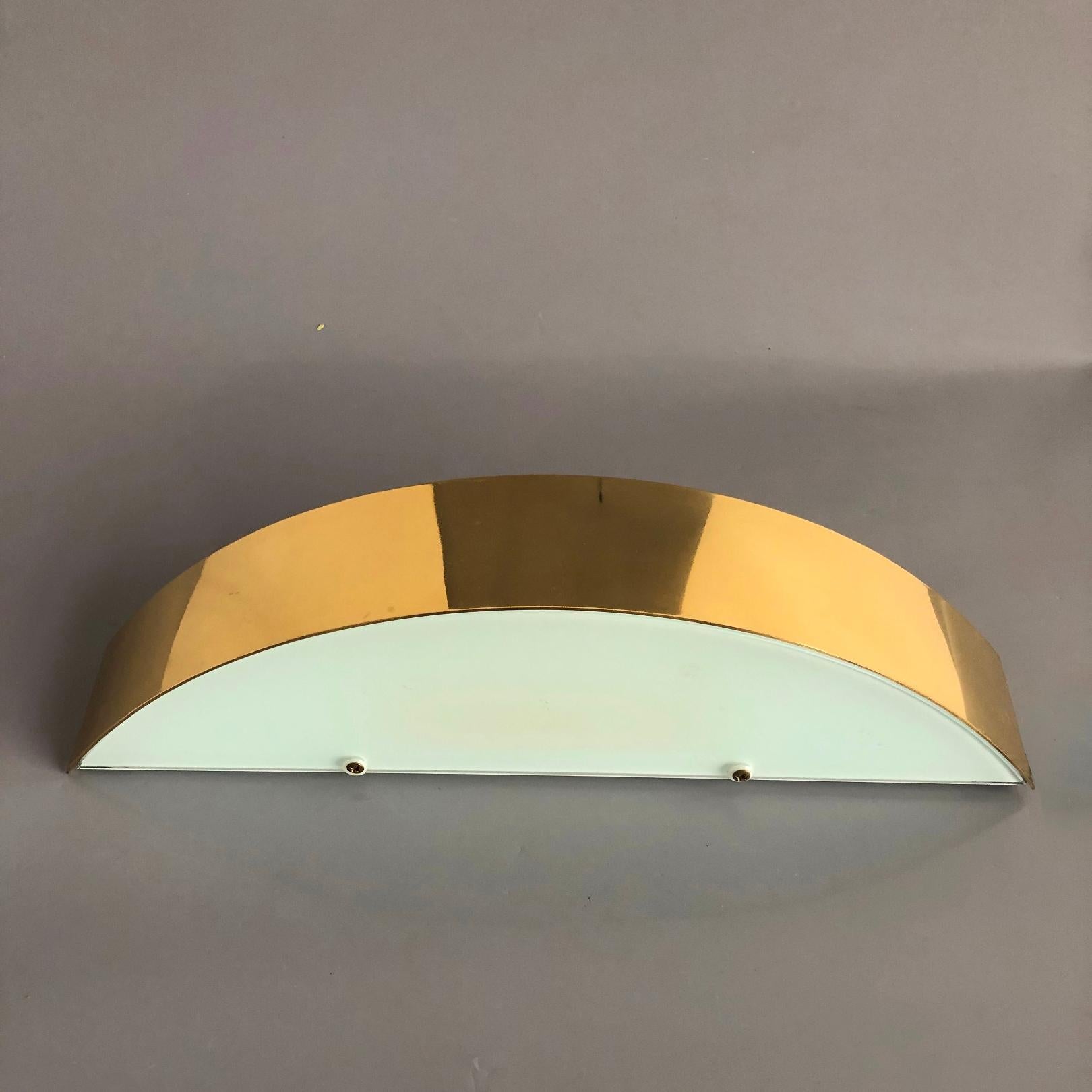 Half Moon Minimalist Brass Wall Sconces by Missal, Germany, 1998 In Good Condition For Sale In BUDAPEST, HU