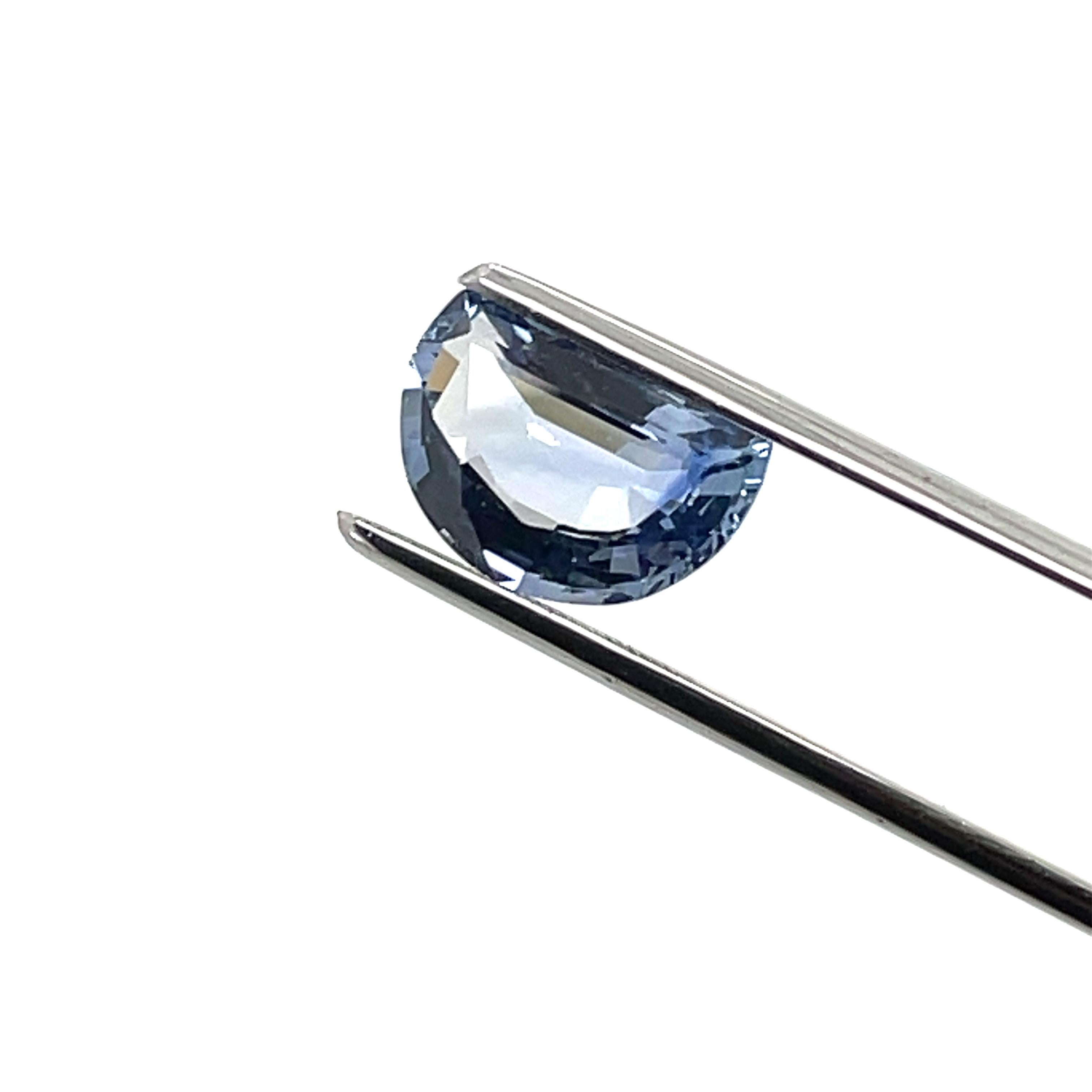 Half-Moon Sapphire 4.19 Cts For Sale 5