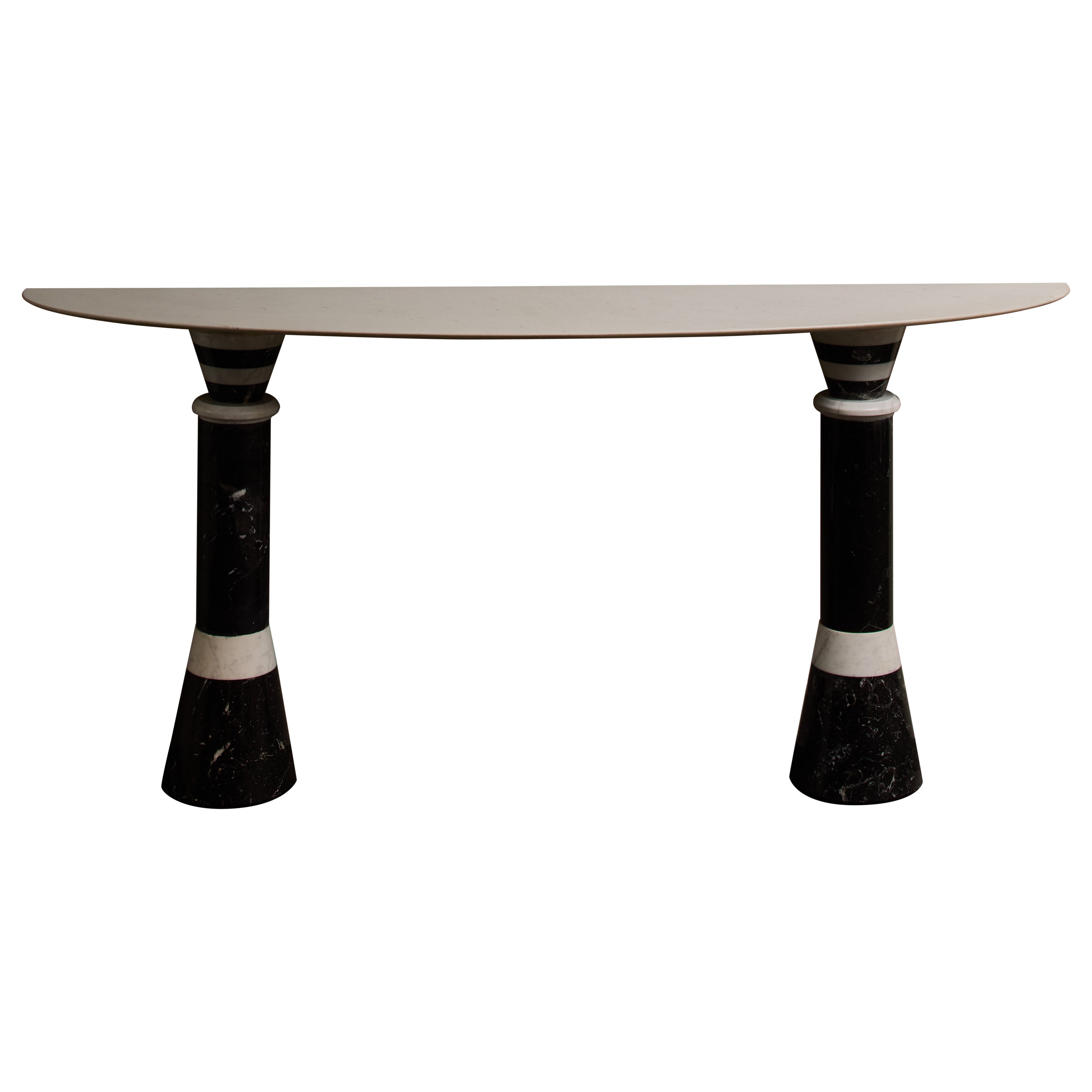 Console en marbre deux tons demi-lune