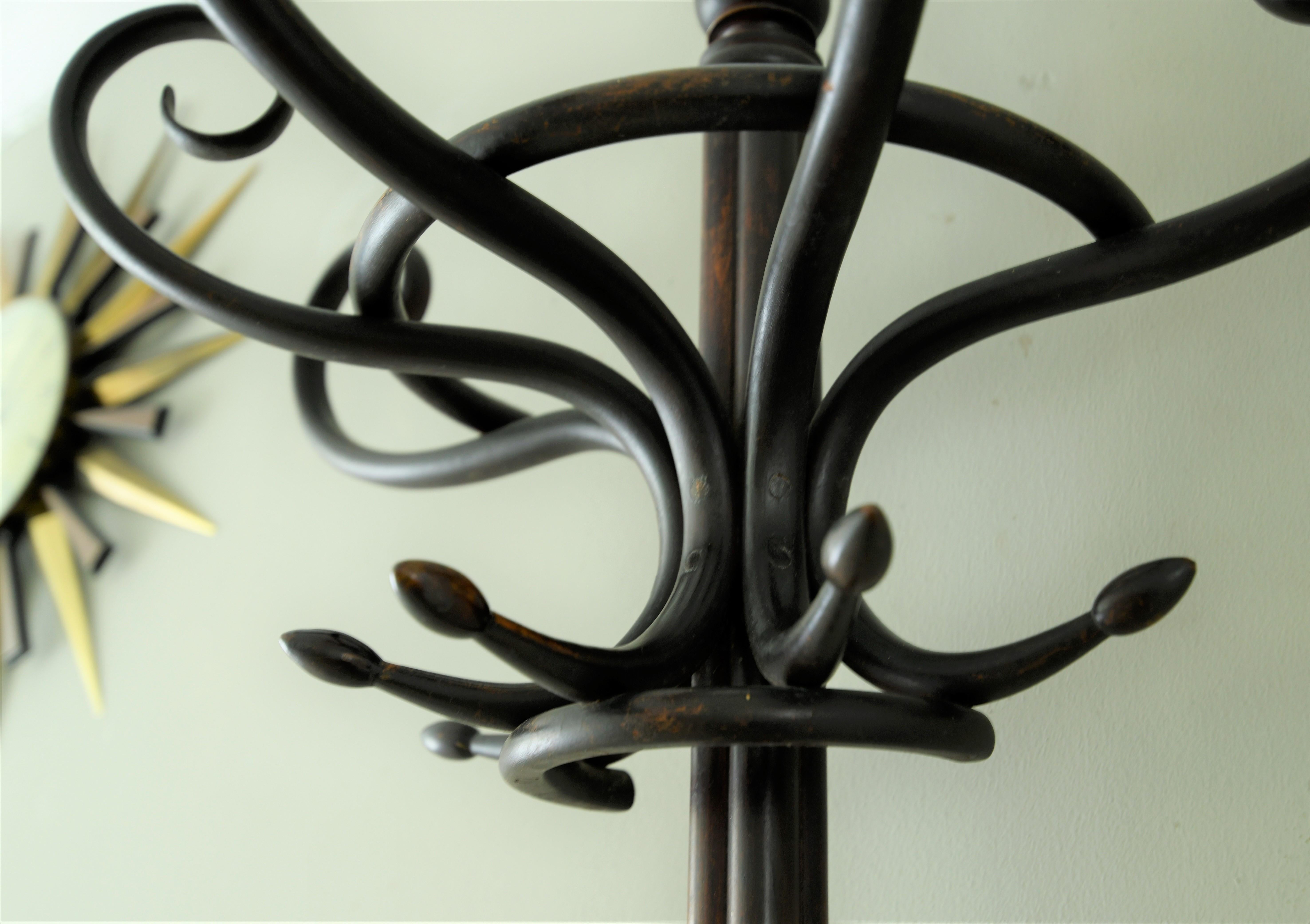 Half Round Bentwood Hall Stand, Thonet Coat Stand In Good Condition In everton lymington, GB