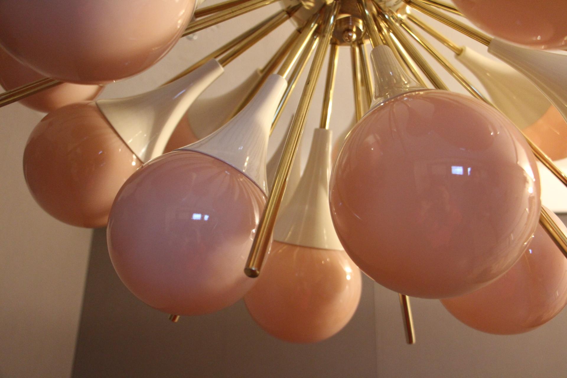Late 20th Century Half Sputnik Chandelier in Light Pink-Beige Murano Glass and Brass