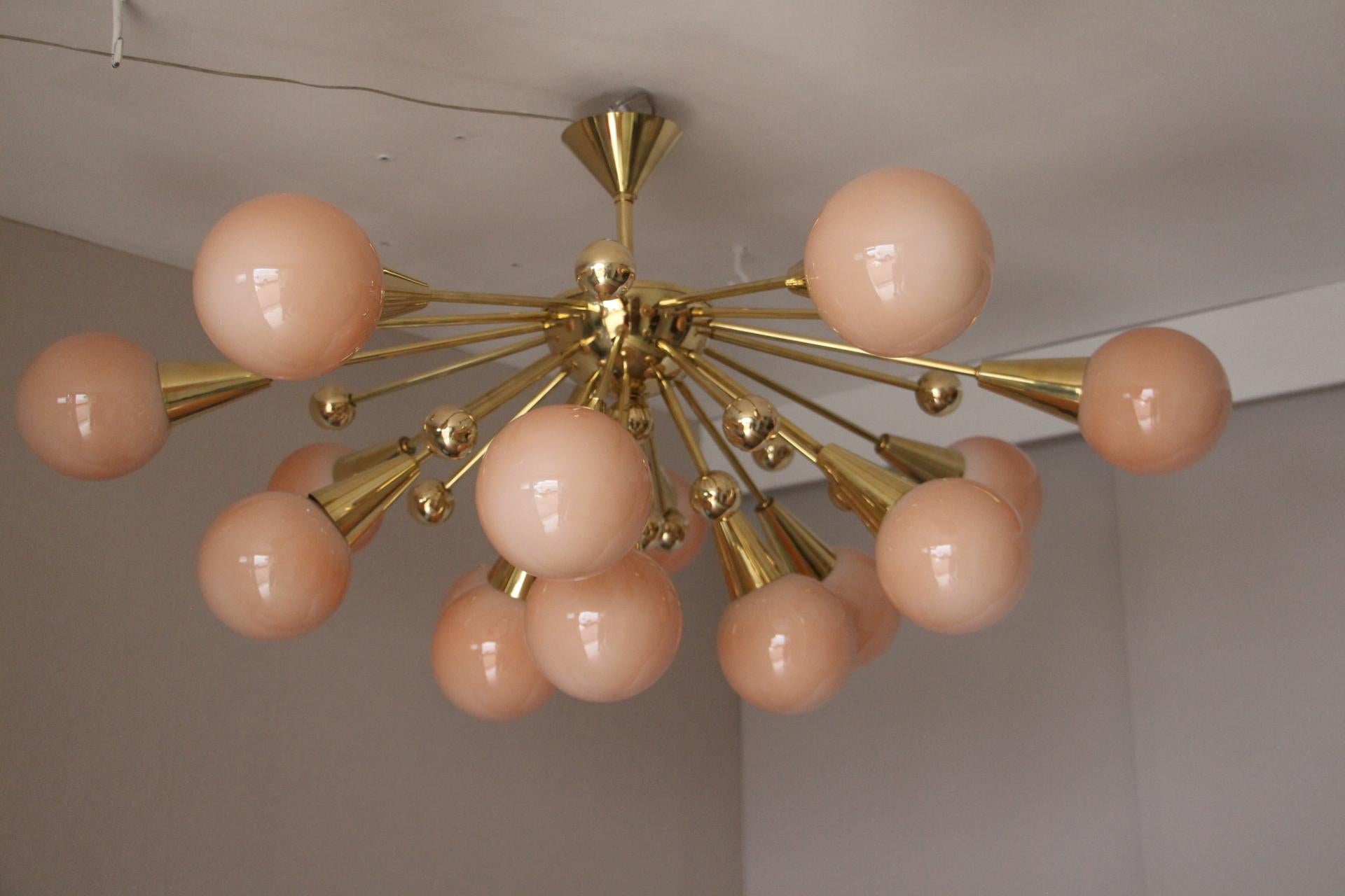 Half Sputnik Chandelier in Light Pink-Beige Murano Glass and Brass 3