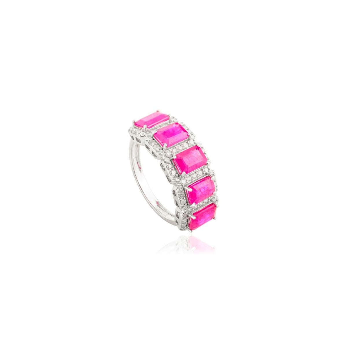 Im Angebot: Halb-Ehering aus 14 Karat Weißgold mit 3.4 Karat achteckigen Rubin-Halo-Diamanten () 9