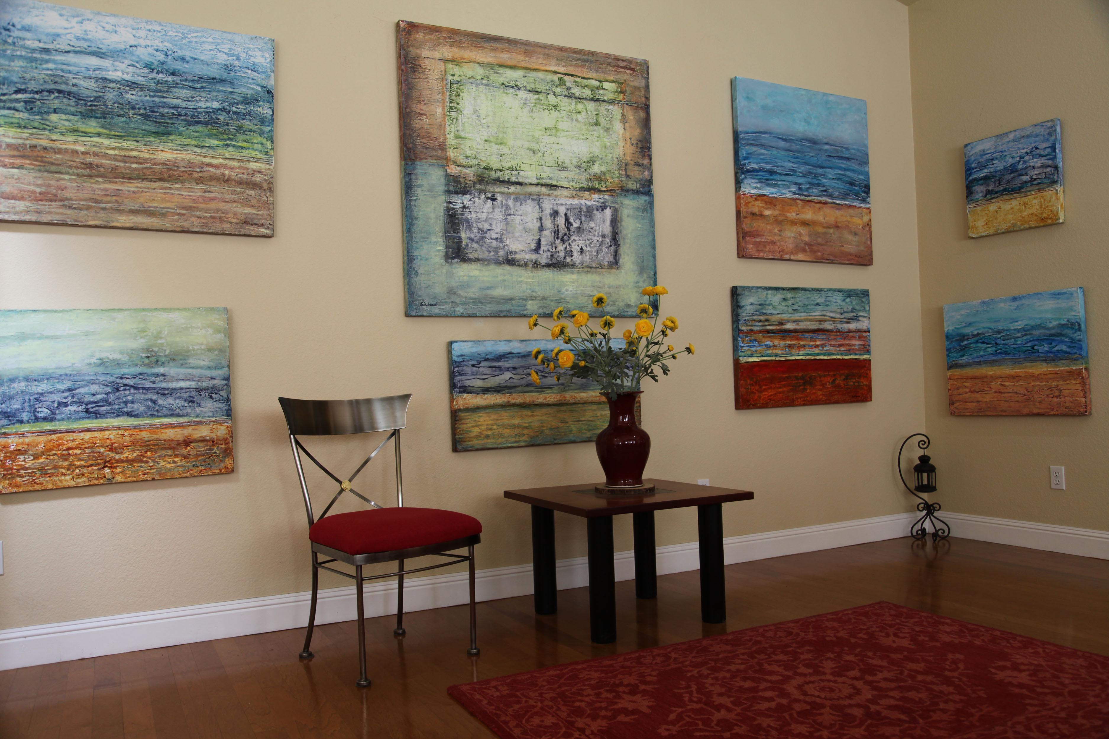 Rotes Meer (Braun), Abstract Painting, von  Halina Domanski