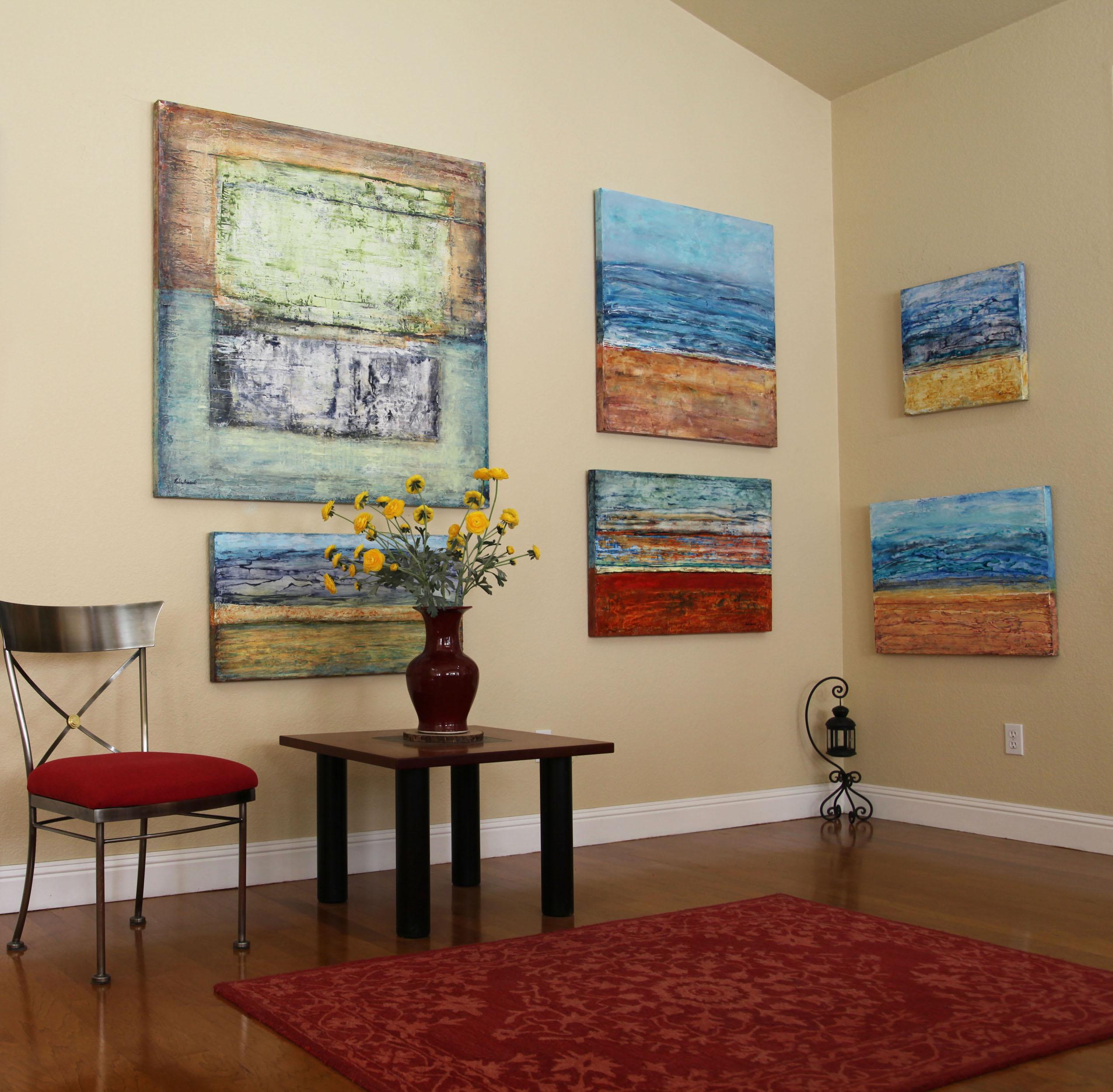 Es ist ein originales abstraktes expressionistisches Gemälde auf galerieumwickelter Leinwand.  EINZIGARTIGES und einzigartiges Kunstwerk. Inspiriert von natürlichen Texturen und Farben, geleitet von einem intuitiven Sinn für Gelassenheit und