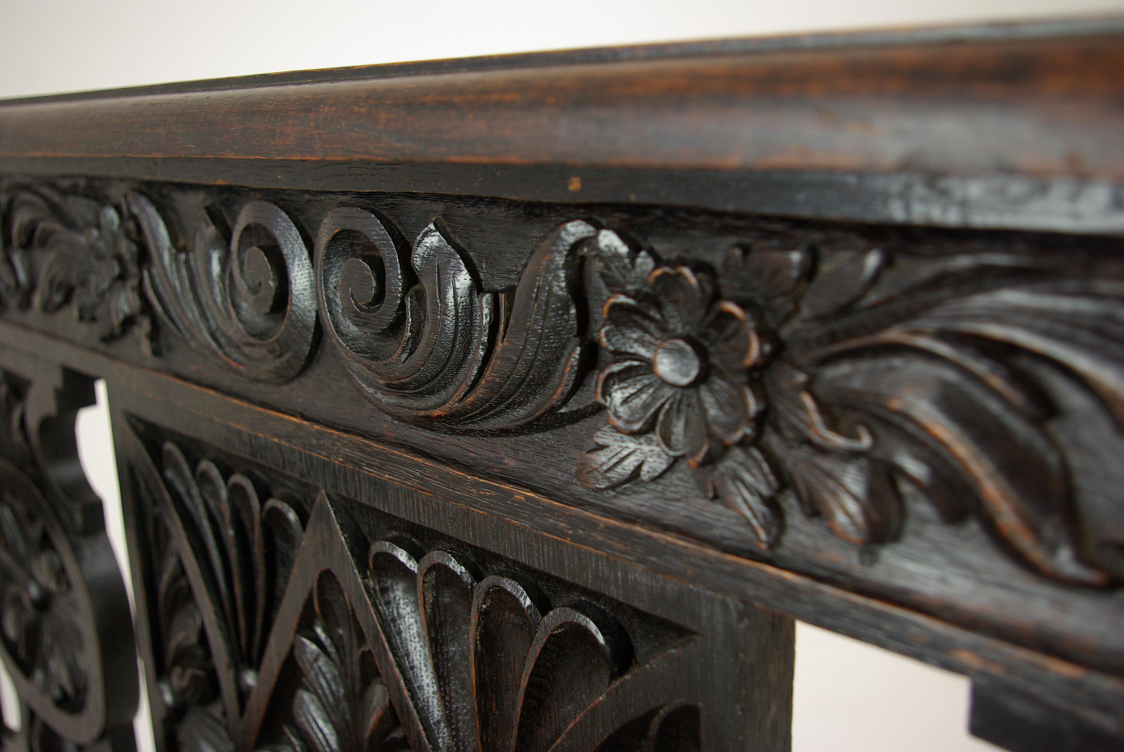 Hall Bench, Hall Seat, Carved Oak Bench, Entryway Furniture, 1880 In Excellent Condition In Vancouver, BC