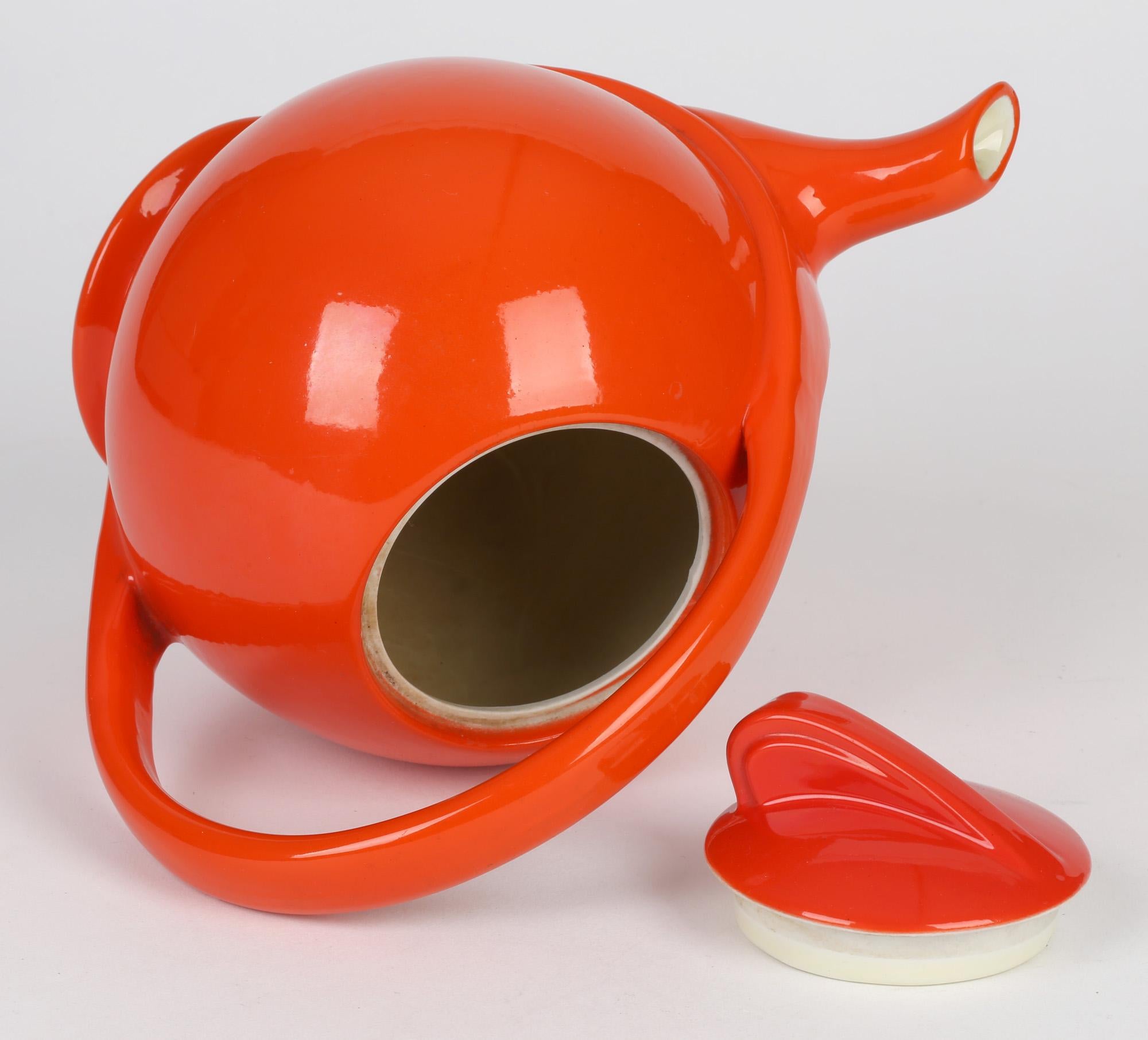 halls superior quality kitchenware teapot