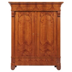 Armario de Hall . Biedermeier, Renania, hacia 1825 Madera de cerezo