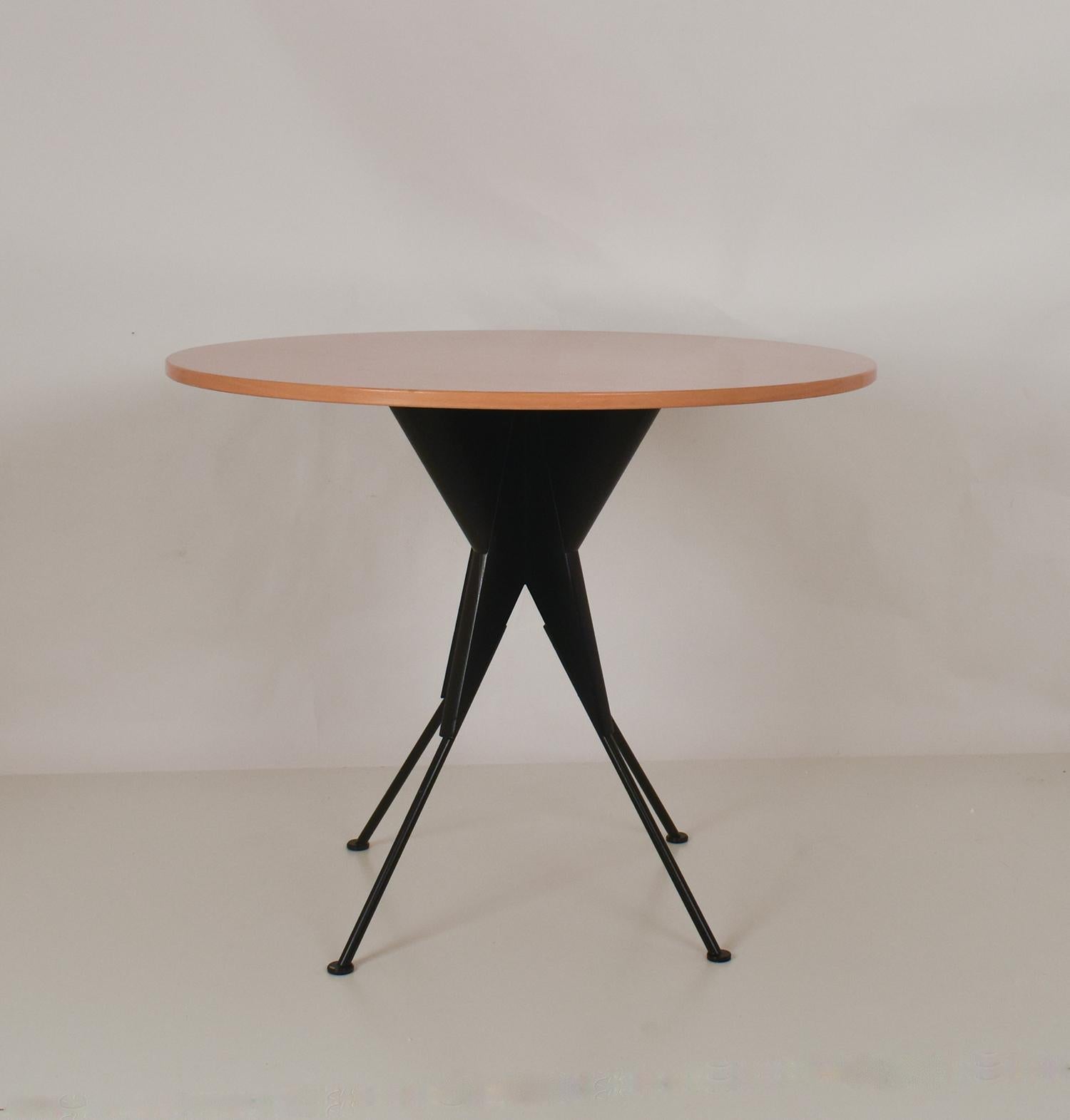 Moderne Table Halley de Vincent Martinez pour Punt  Mobles, Espagne 1986