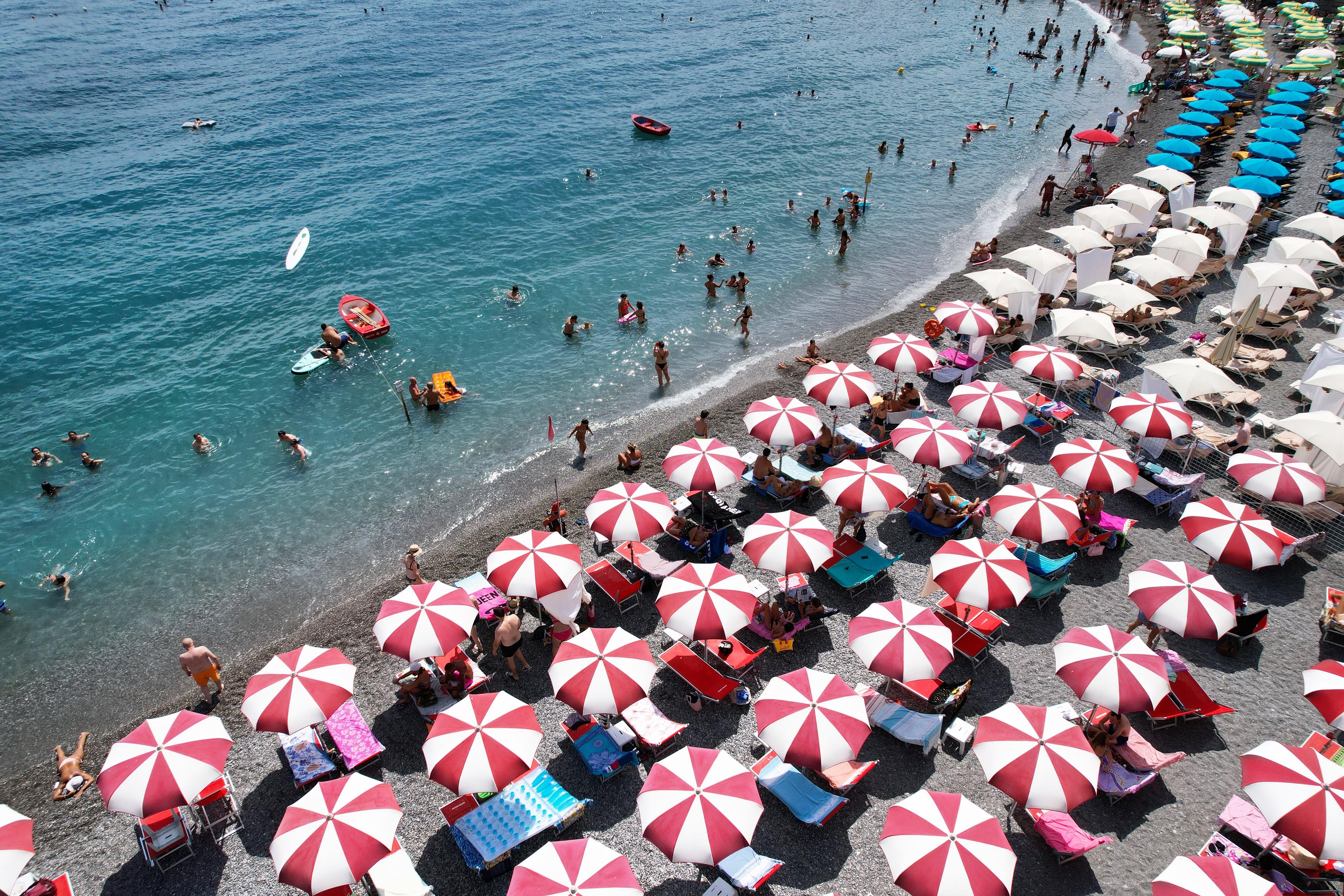 Amalfi, Amalfi, 2022 – Photograph von Hallie Geller