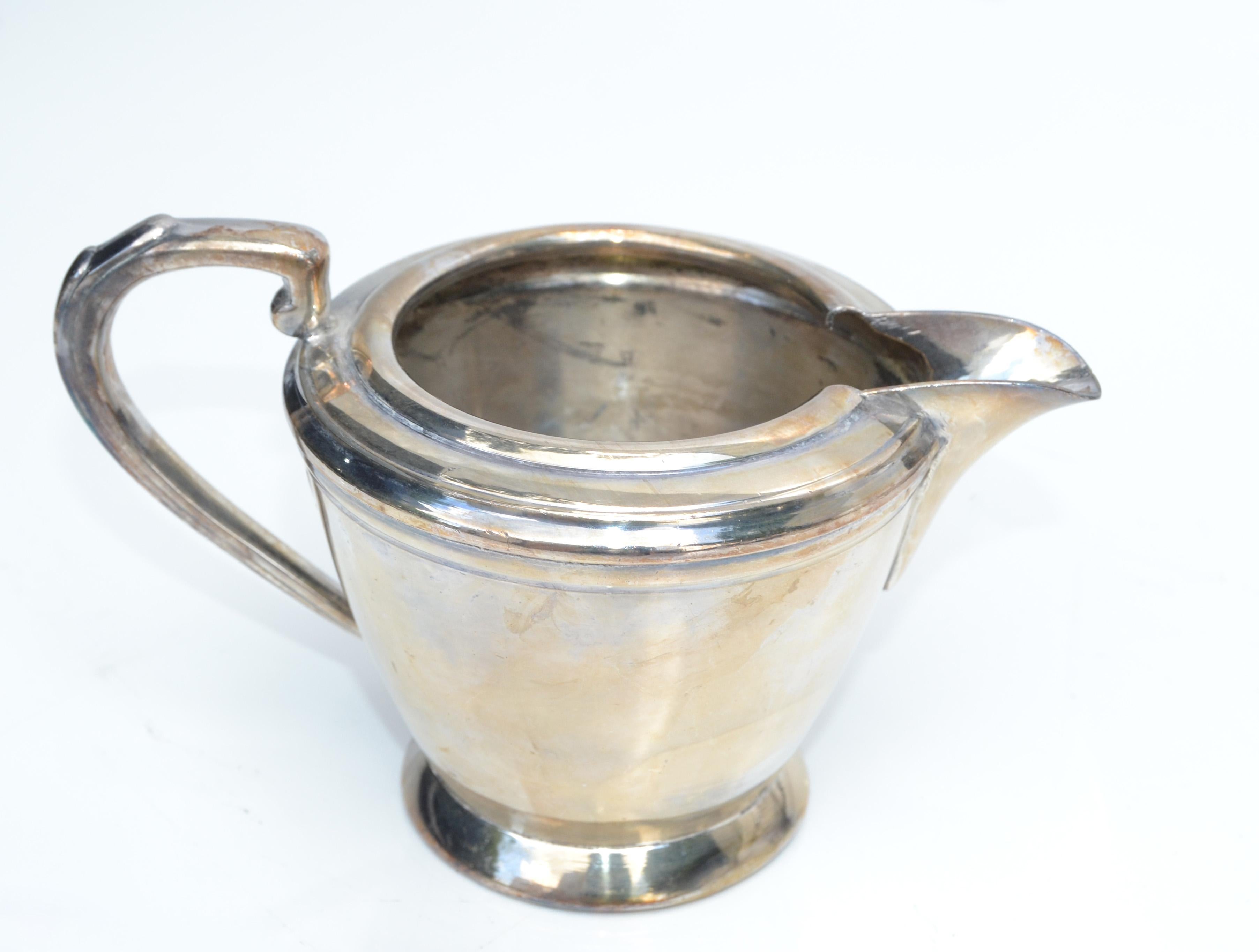 Hallmark English George I Style Silver Plated 3 Pieces Tea Set Bakelite Handles For Sale 1