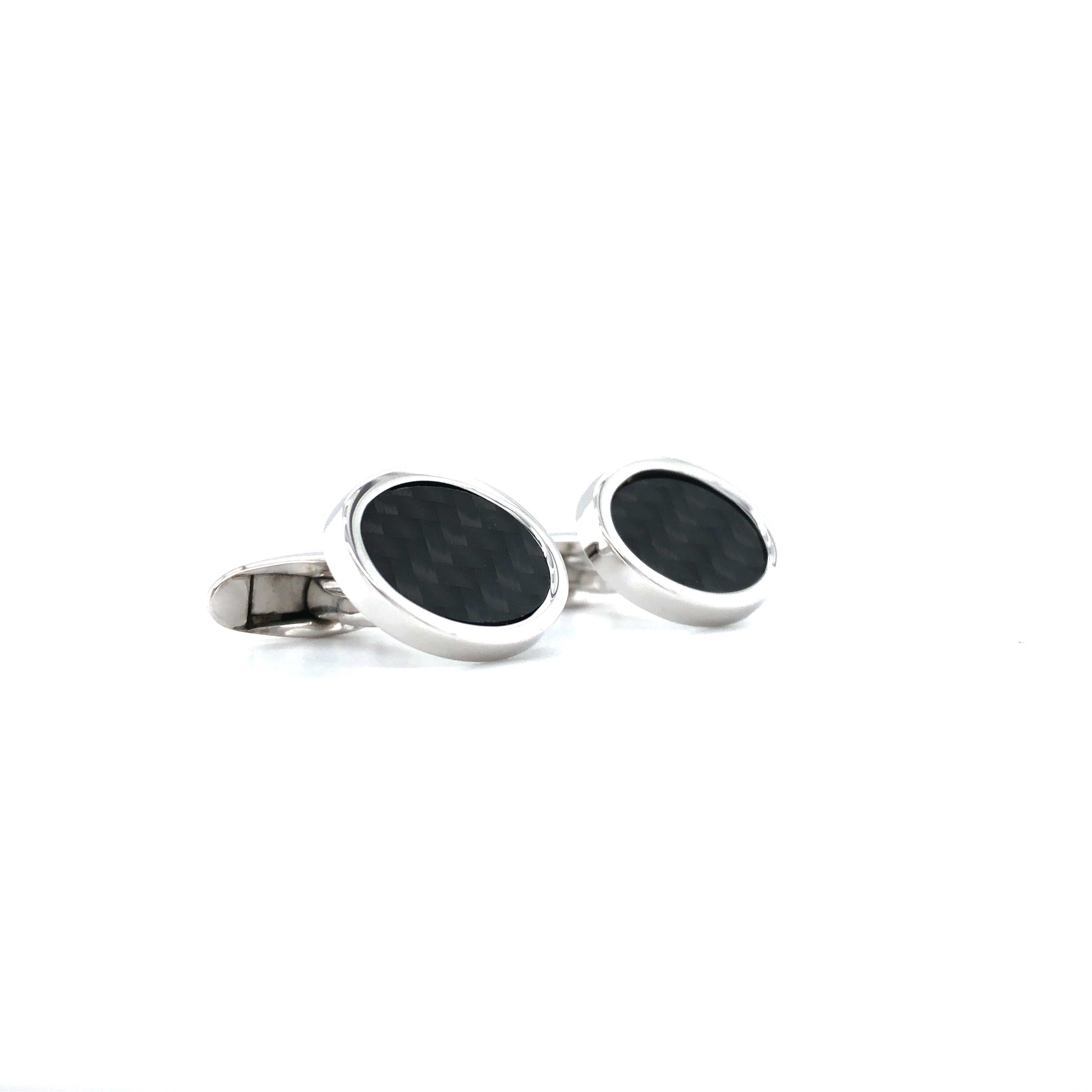 Women's or Men's Hallmark Oval Cufflinks in Silver, 14 mm x 18 mm For Sale