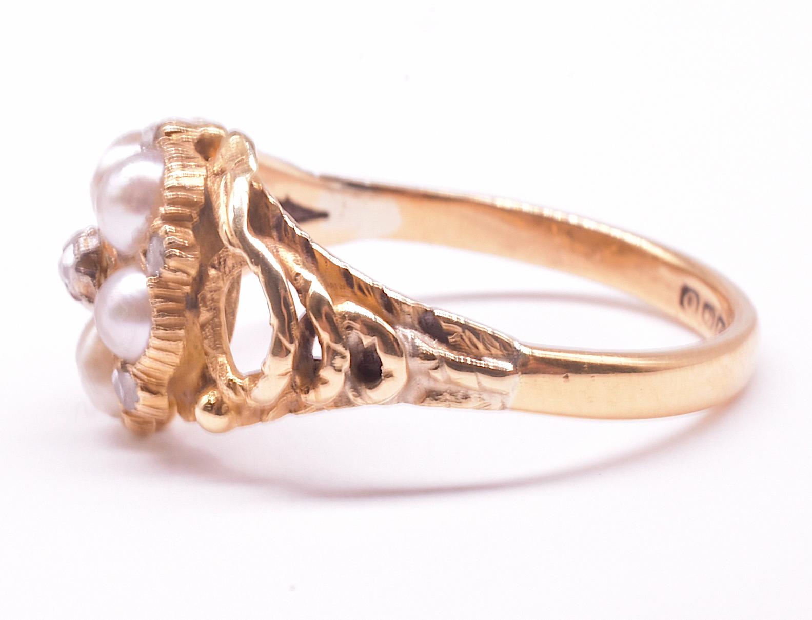Hallmark 1913 Perle und Diamant Vergissmeinnicht Ring mit Schlangenschultern (Antiker Kissenschliff)