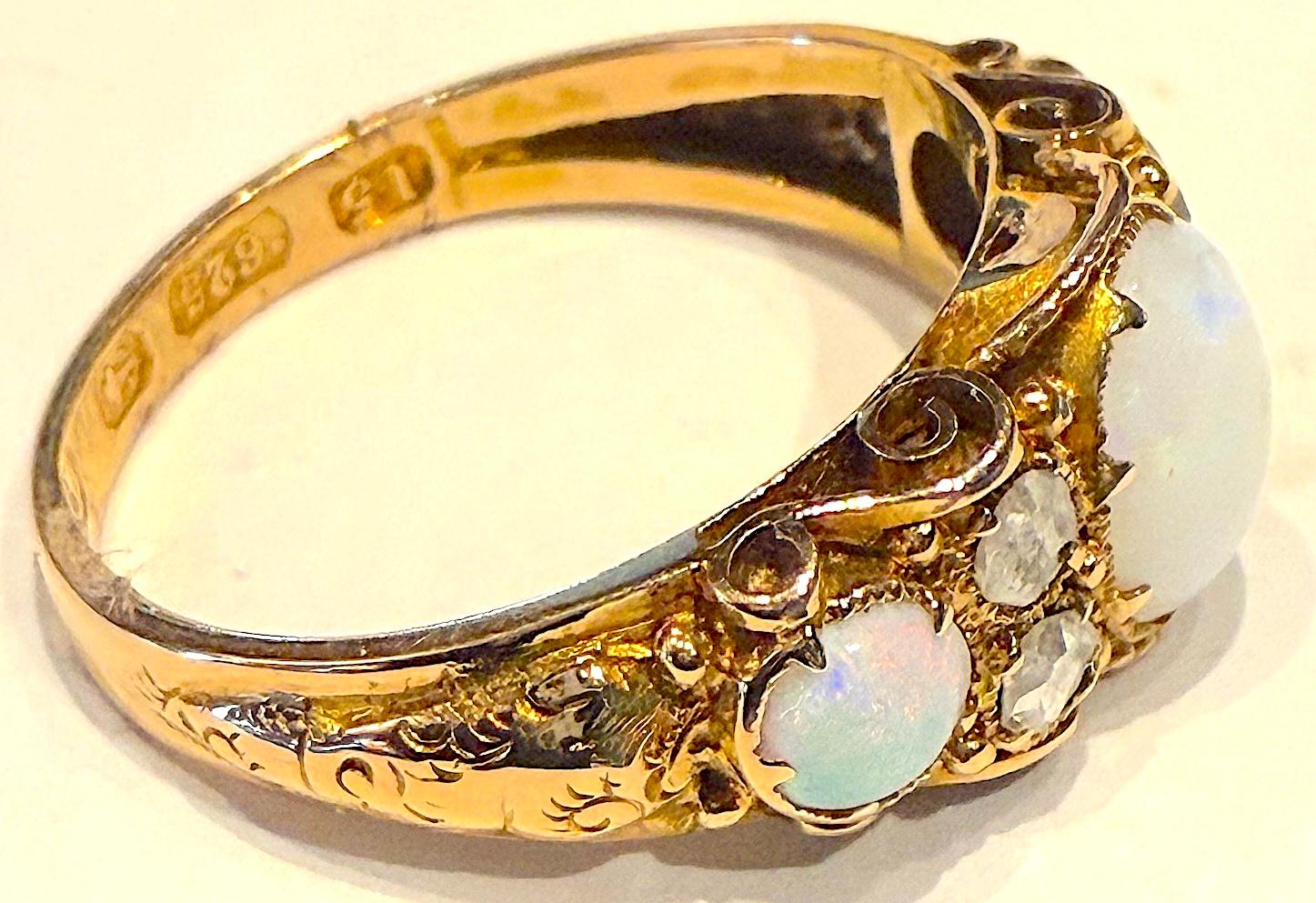 Hallmarked Birmingham 1877 15K opal and diamond 7 stone ring für Damen oder Herren im Angebot