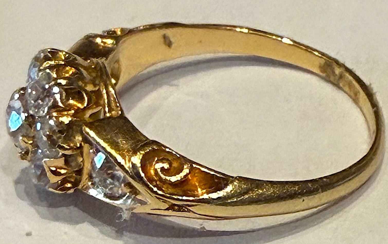 De las mujeres Anillo de pensamiento con racimo de diamantes de 18 quilates con sello de Birmingham de 1946 en venta