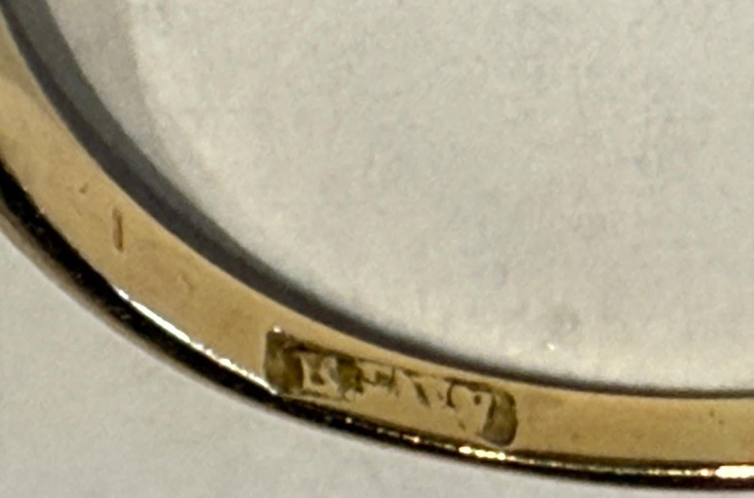 Anillo de pensamiento con racimo de diamantes de 18 quilates con sello de Birmingham de 1946 en venta 3