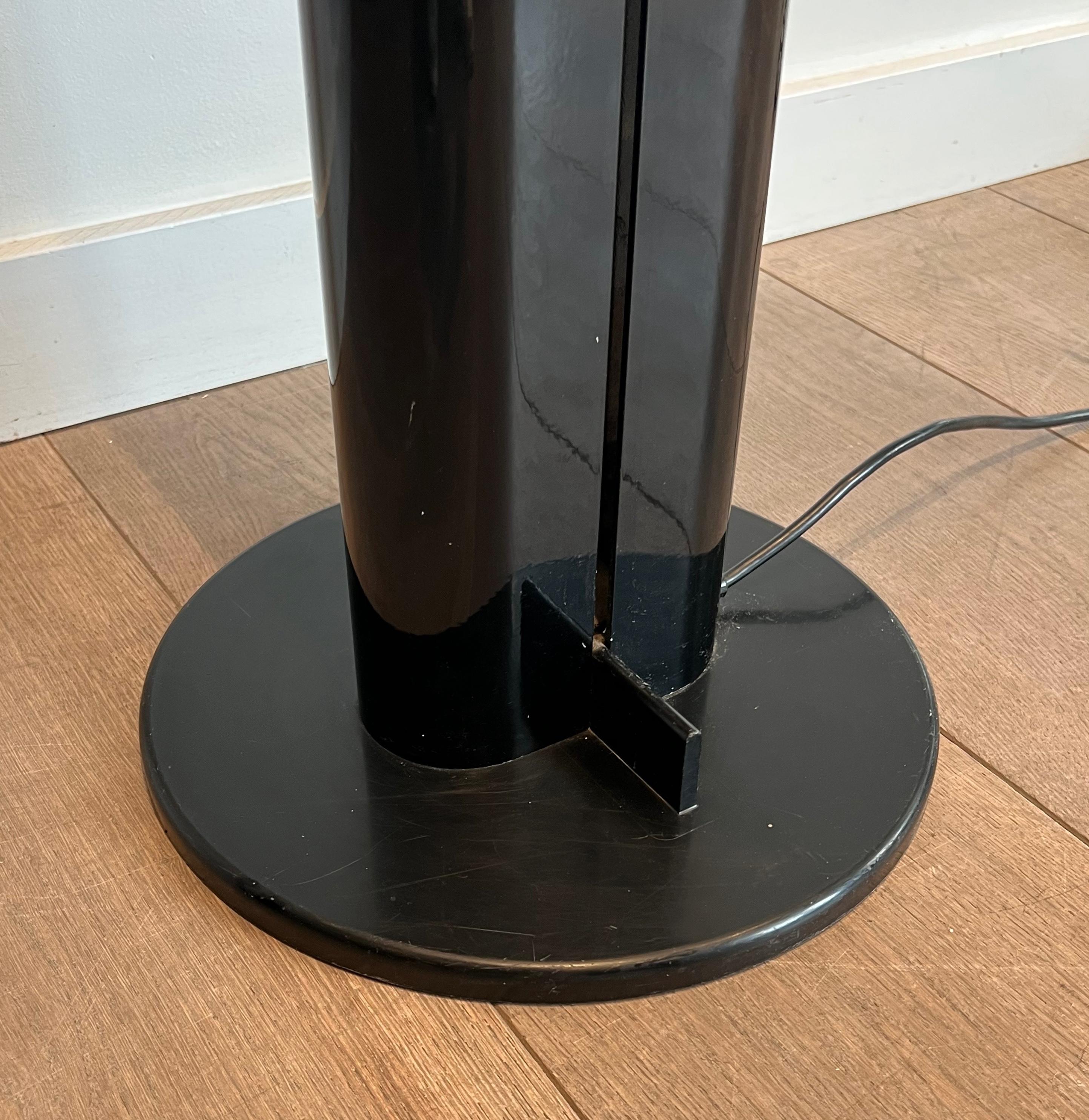 Lampadaire Hallogen Modèle Megaron en métal laqué noir par Gianfranco en vente 10