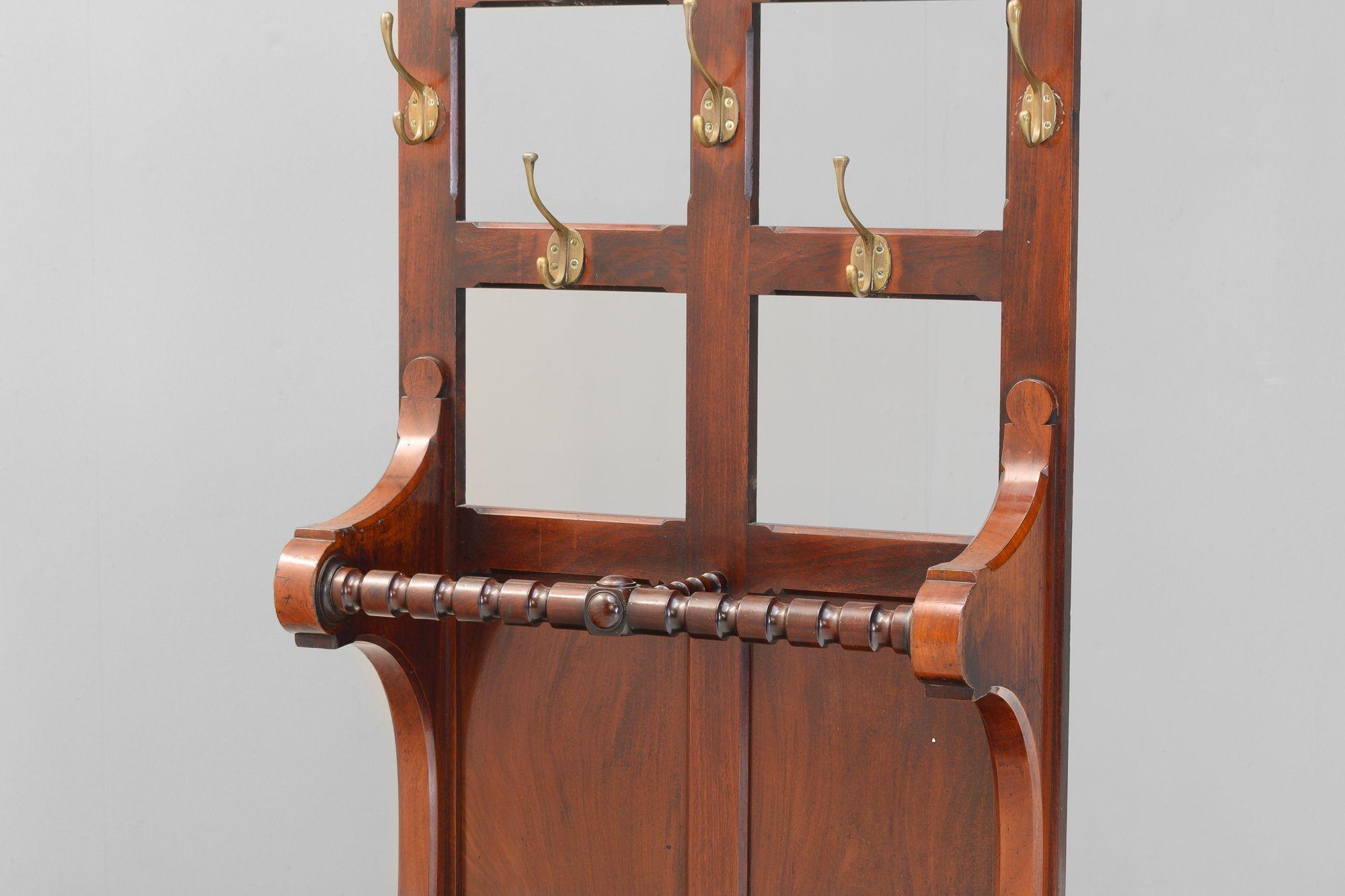 Fine XIX secolo Hallstand in vendita