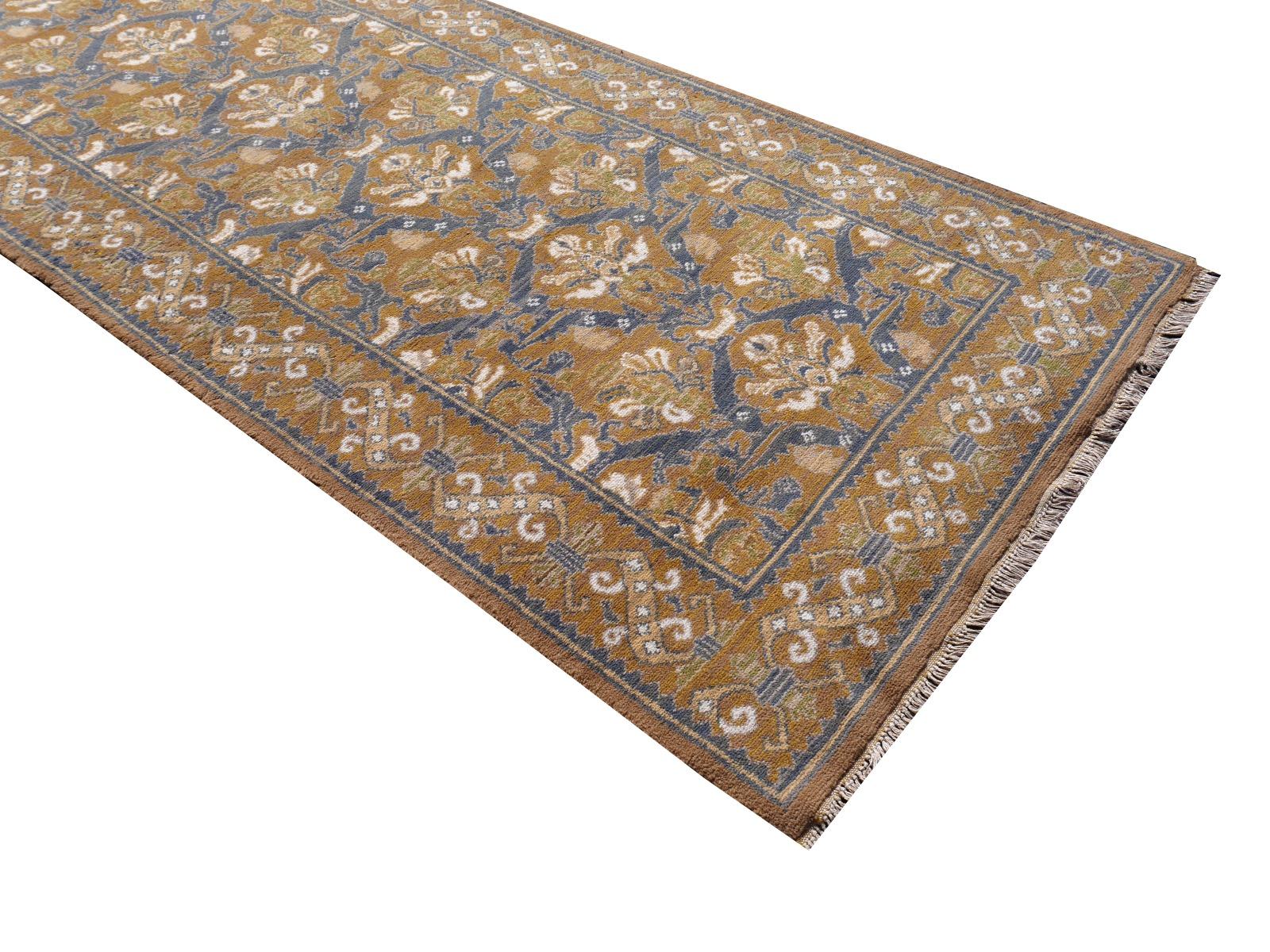 Cuenca Vintage Spanish Rug 23 x 4.3 ft Hallway Runner Long Semi Antique Carpet In Good Condition For Sale In Lohr, Bavaria, DE