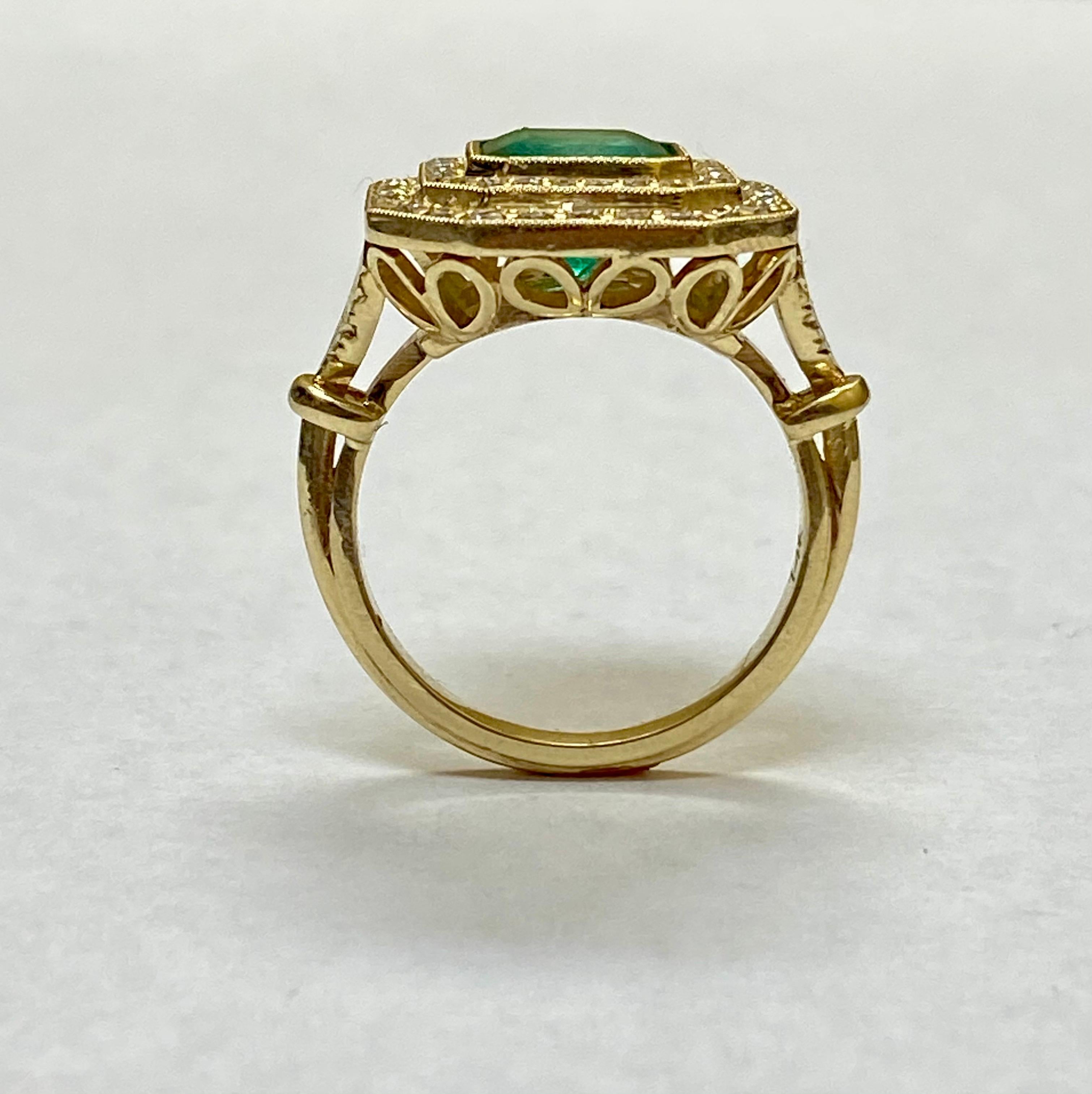 Halo 14K Yellow Gold GIA Certified 1.95 Carat Colombian Emerald Engagement Ring For Sale 4