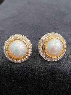 Halo 9.96 Carats F/VS1 Diamonds South Sea Pearl Stud Earrings in 18K Yellow Gold