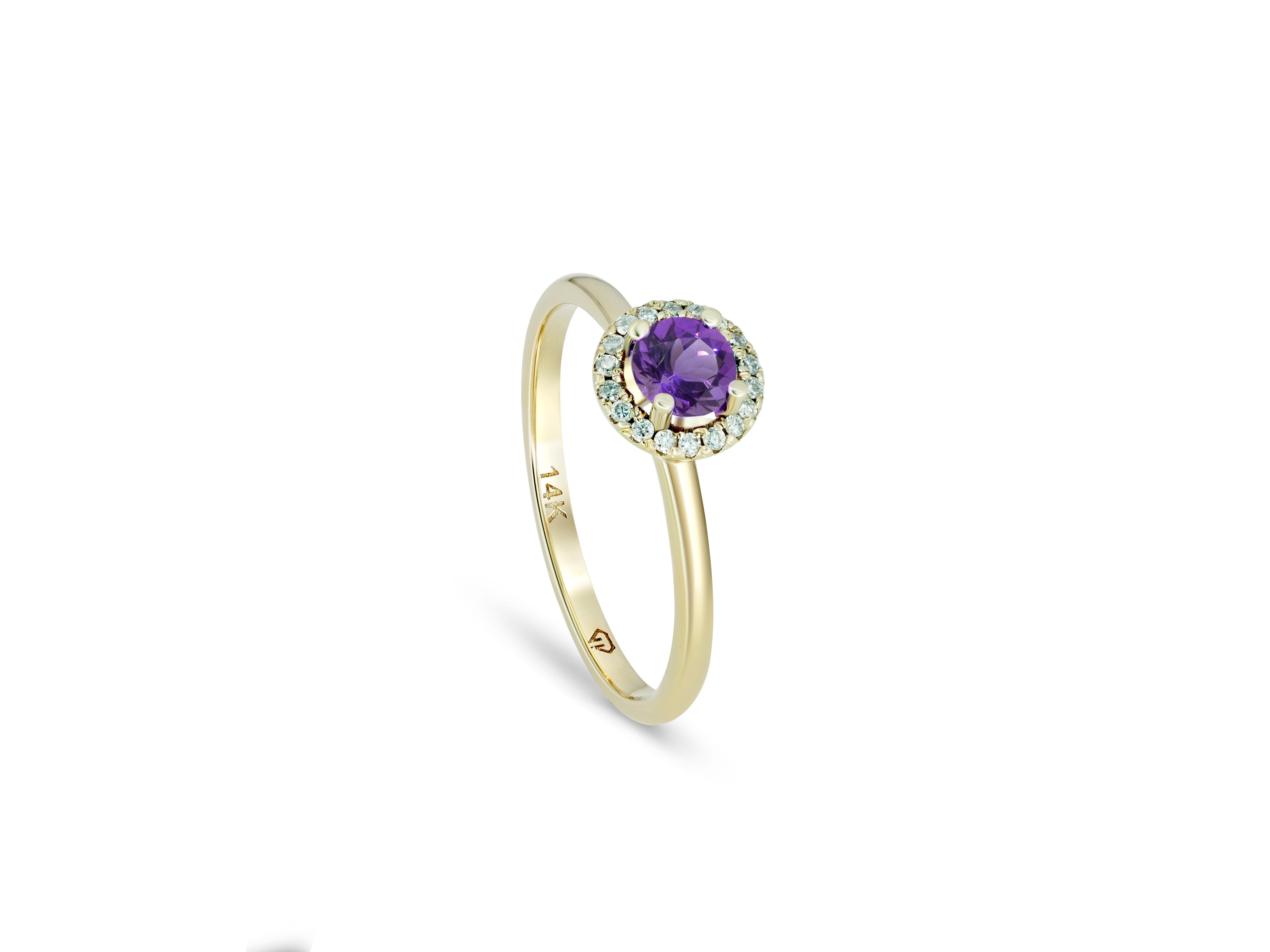 Round Cut Halo Amethyst, Diamonds 14 Kt Gold ring.  For Sale