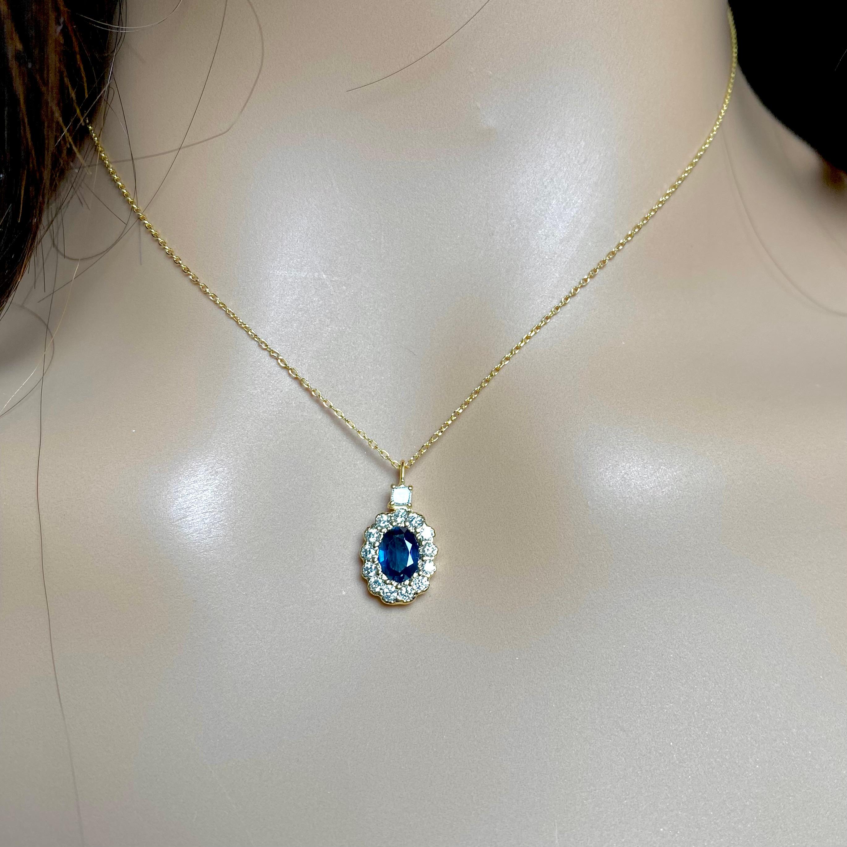 Halo Blue Sapphire Diamond Charm 1.57 Carat Princess Diamond Bail Gold Pendant For Sale 4