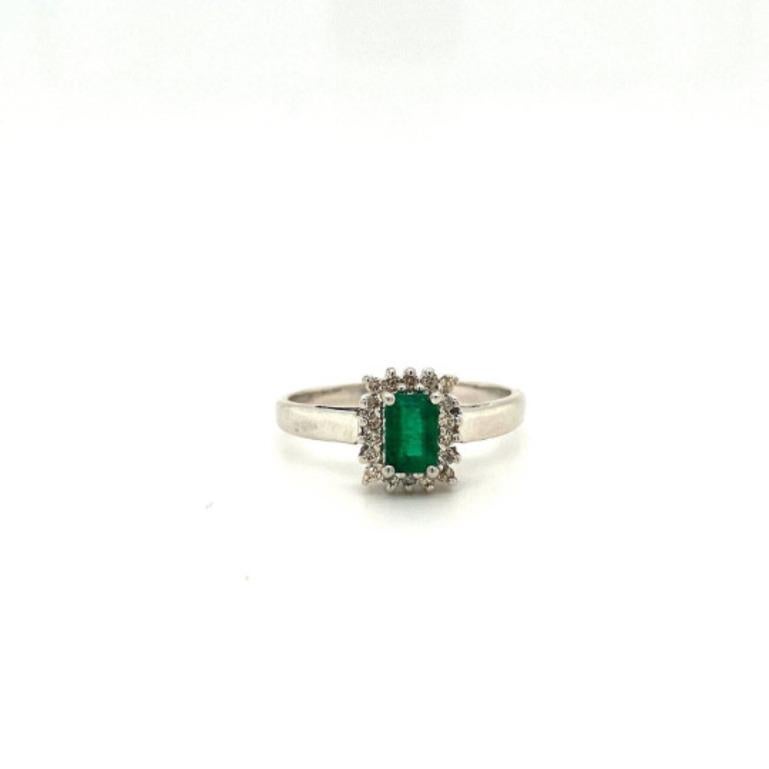 For Sale:  Halo Diamond Emerald Ring in .925 Sterling Silver for Women 2