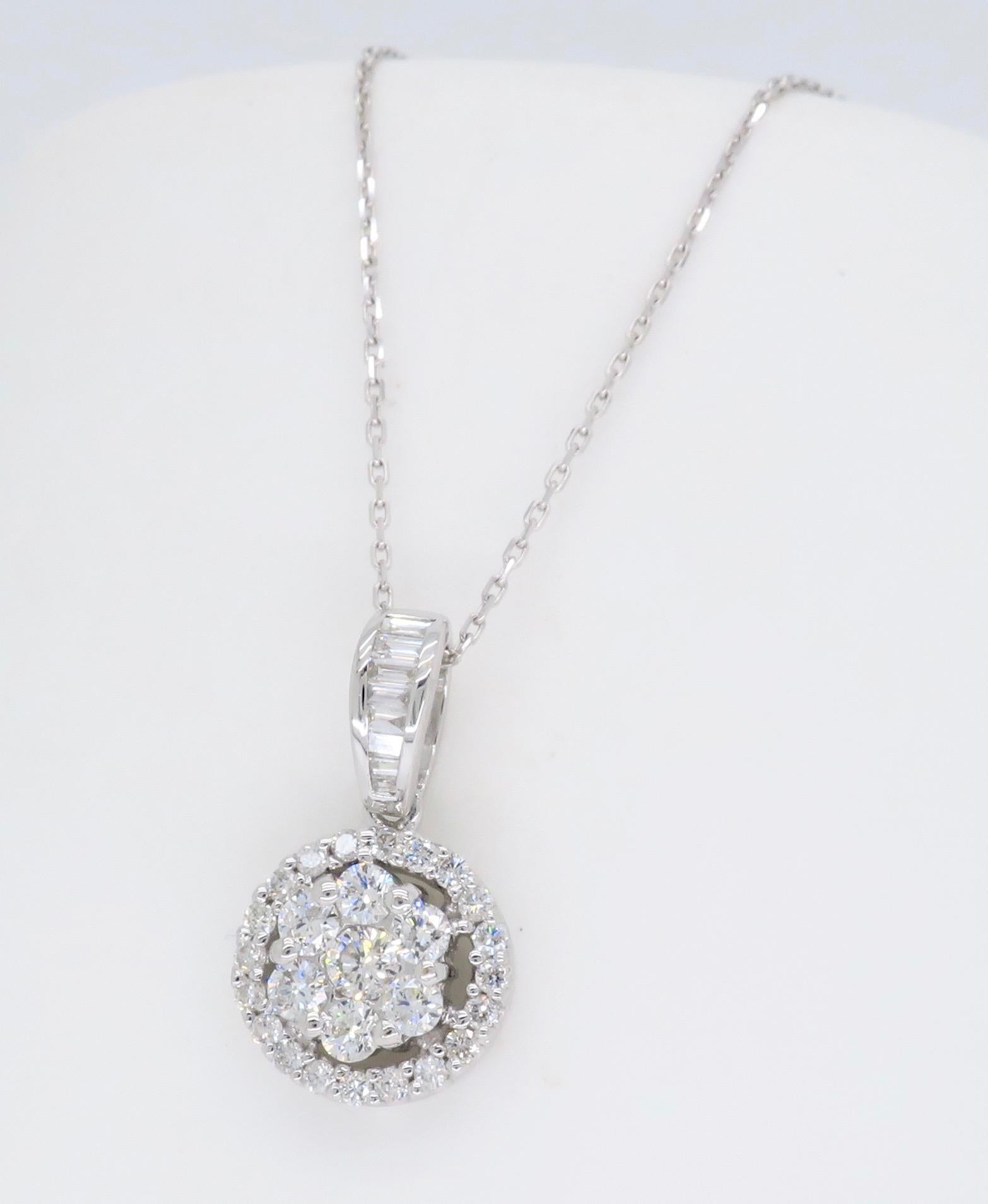 Halo Diamond Pendant In New Condition In Webster, NY