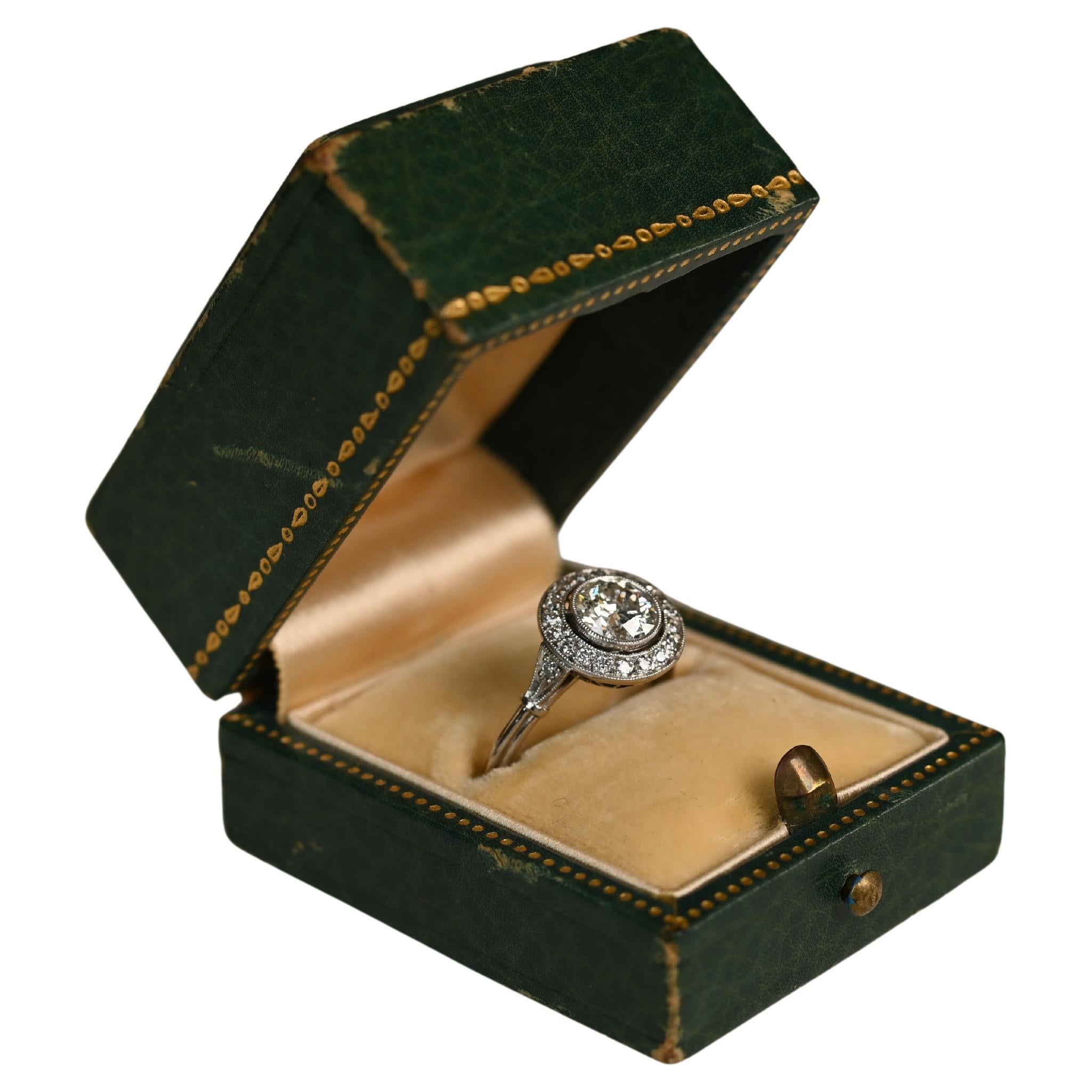 Anillo de 0.75 quilates con corte europeo antiguo. Anillo de compromiso con halo de diamantes, platino, J, SI2
