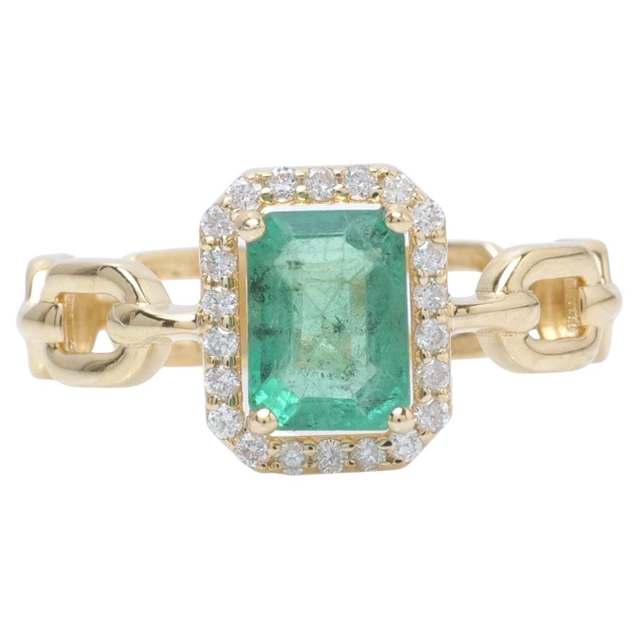 Halo Emerald Natural Diamond Cubon Link Band Ring in 14K Solid Gold (Certified) For Sale