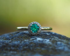 Halo Emerald Ring with Diamonds in 14 Karat Gold