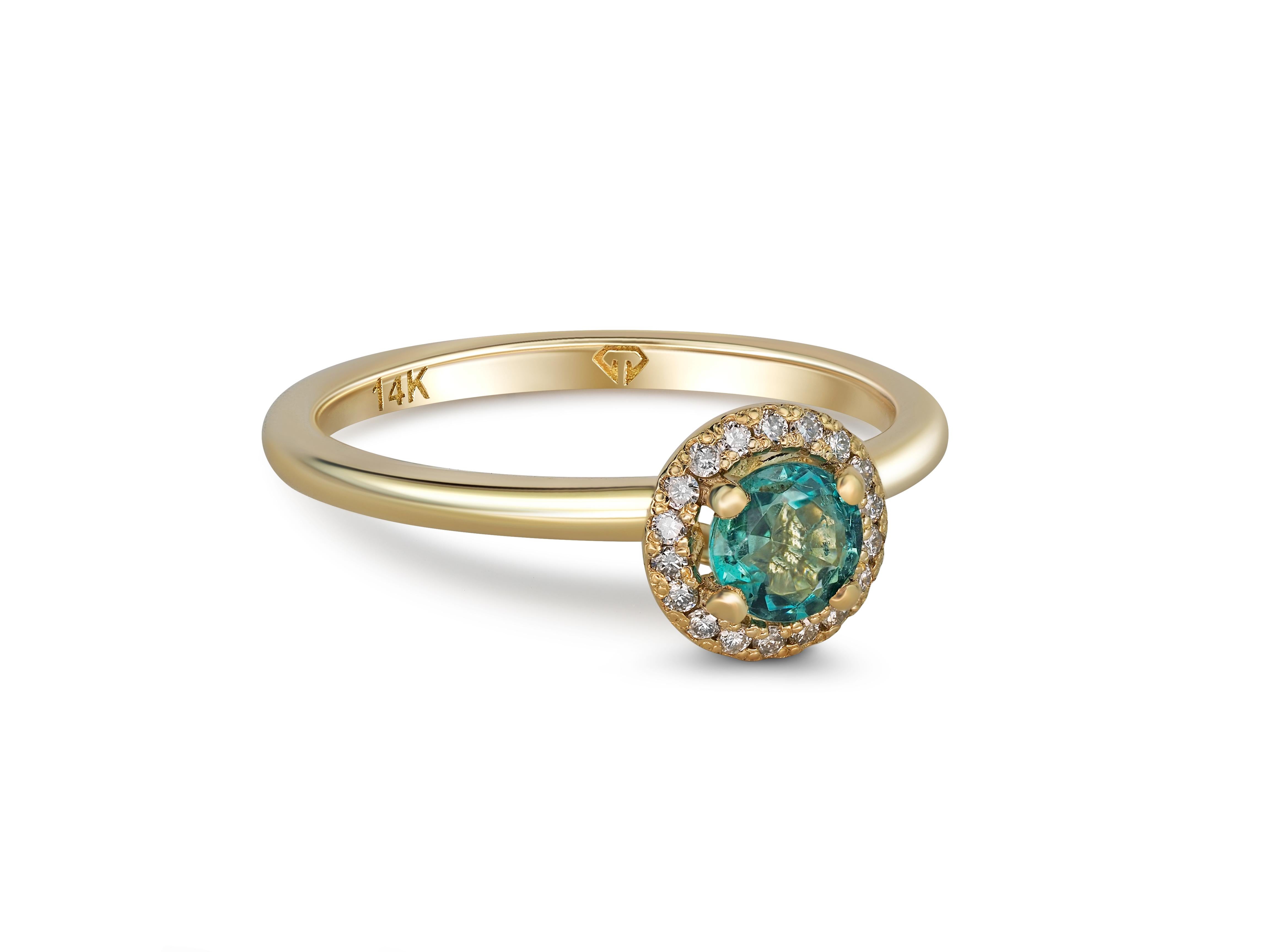 For Sale:  Halo Emerald Ring with Diamonds in 14 Karat Gold 5
