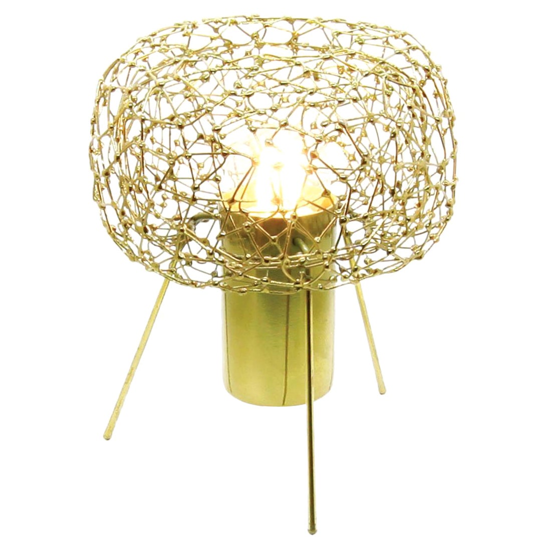 Halo-Ette by Ango, Lámpara de mesa de latón soldado a mano