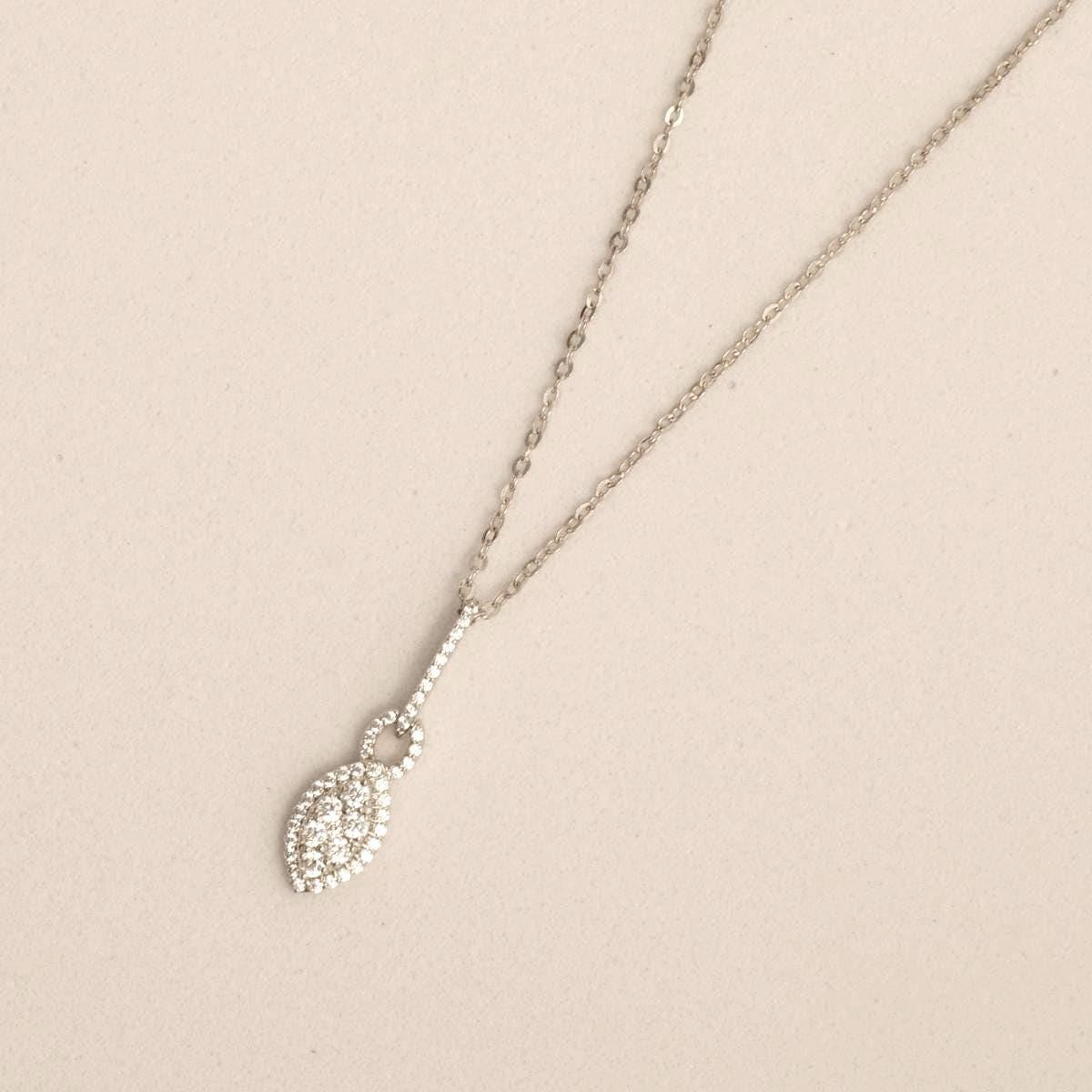 Collier pendentif Halo Eye Illusion en or massif 14k (certifié) Neuf - En vente à New Delhi, DL