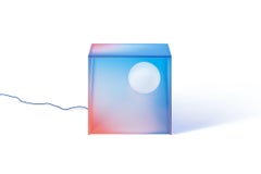 HALO Gradient Color Glass Light 'Tall' di Studio A Buzao