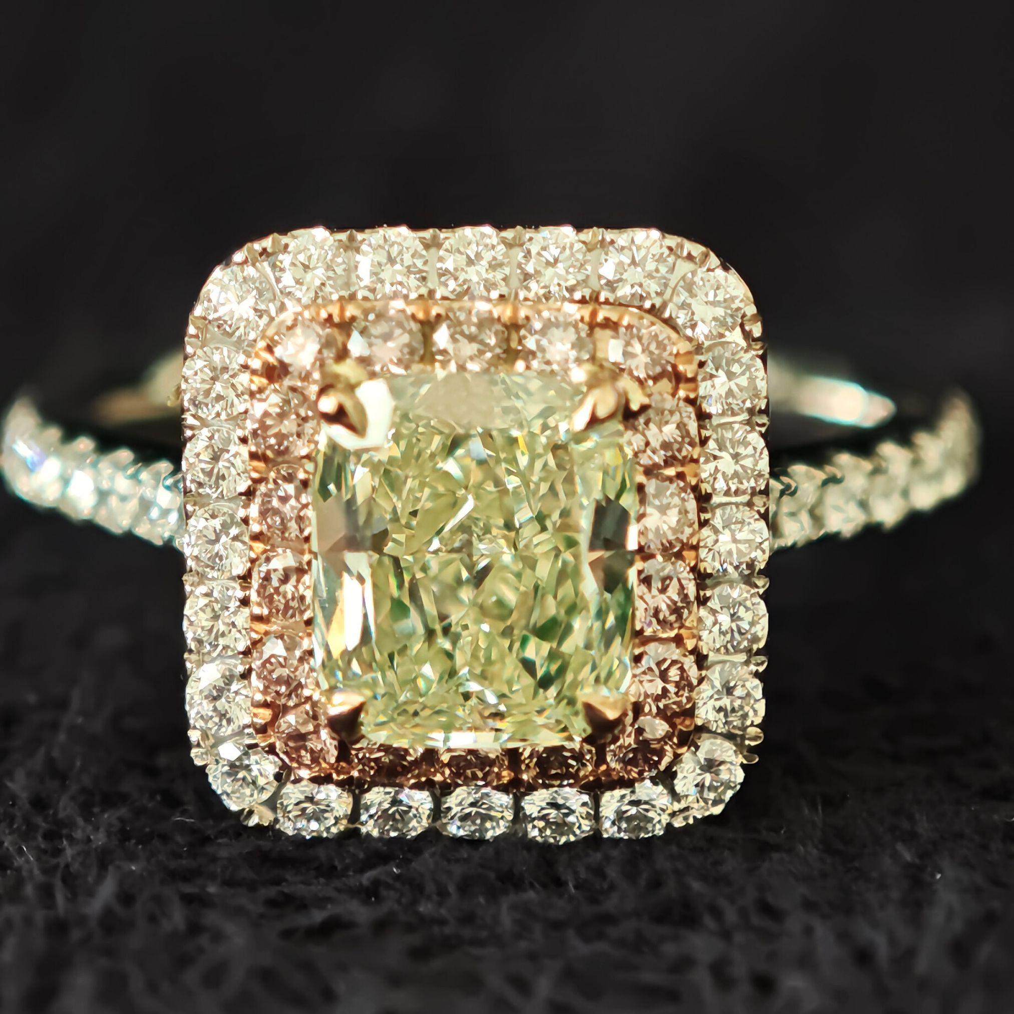 Anillo Halo Verde Radiante 1,41 ct GIA Diamante Natural Rosa y Blanco, Oro 18K en venta 8