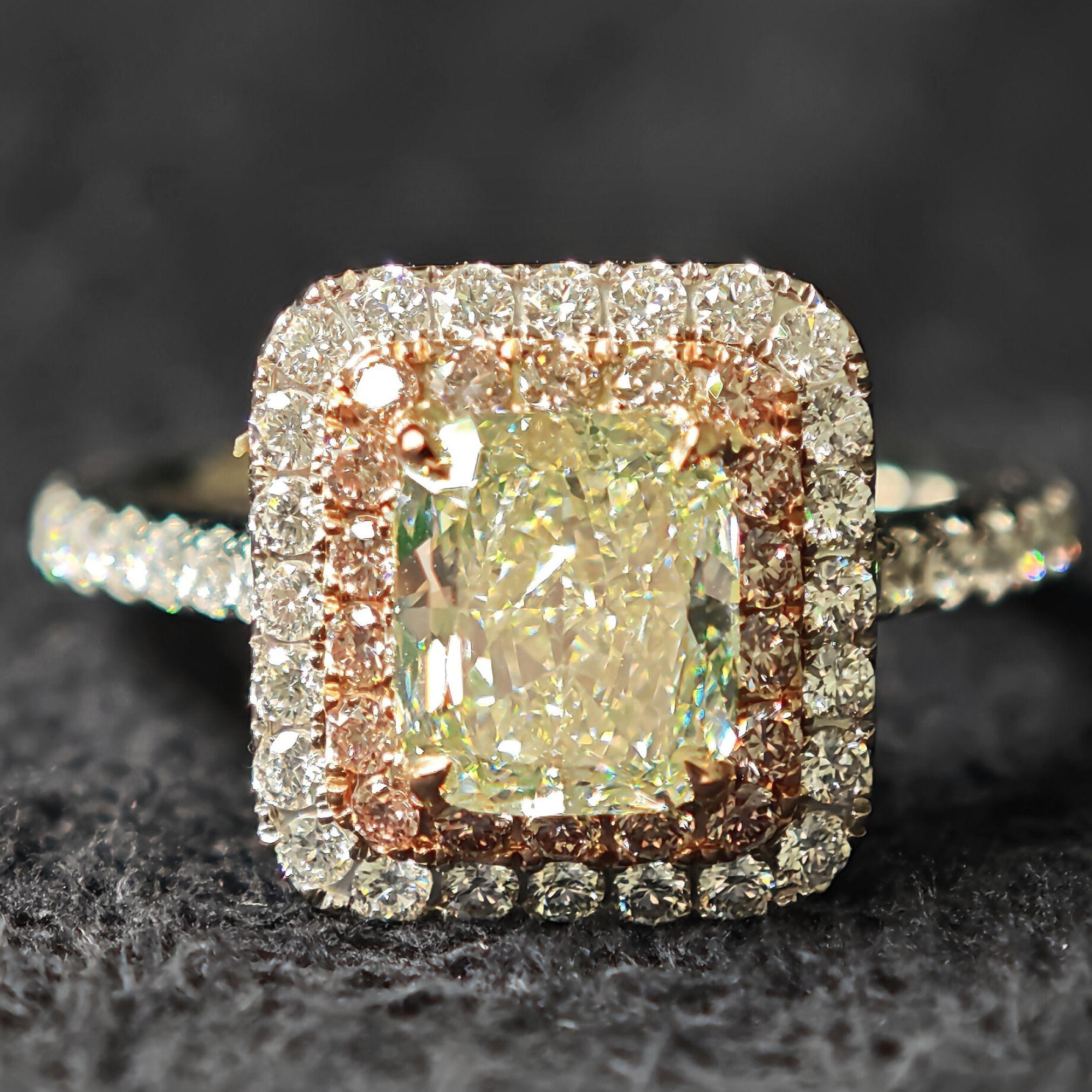 Anillo Halo Verde Radiante 1,41 ct GIA Diamante Natural Rosa y Blanco, Oro 18K en venta 9