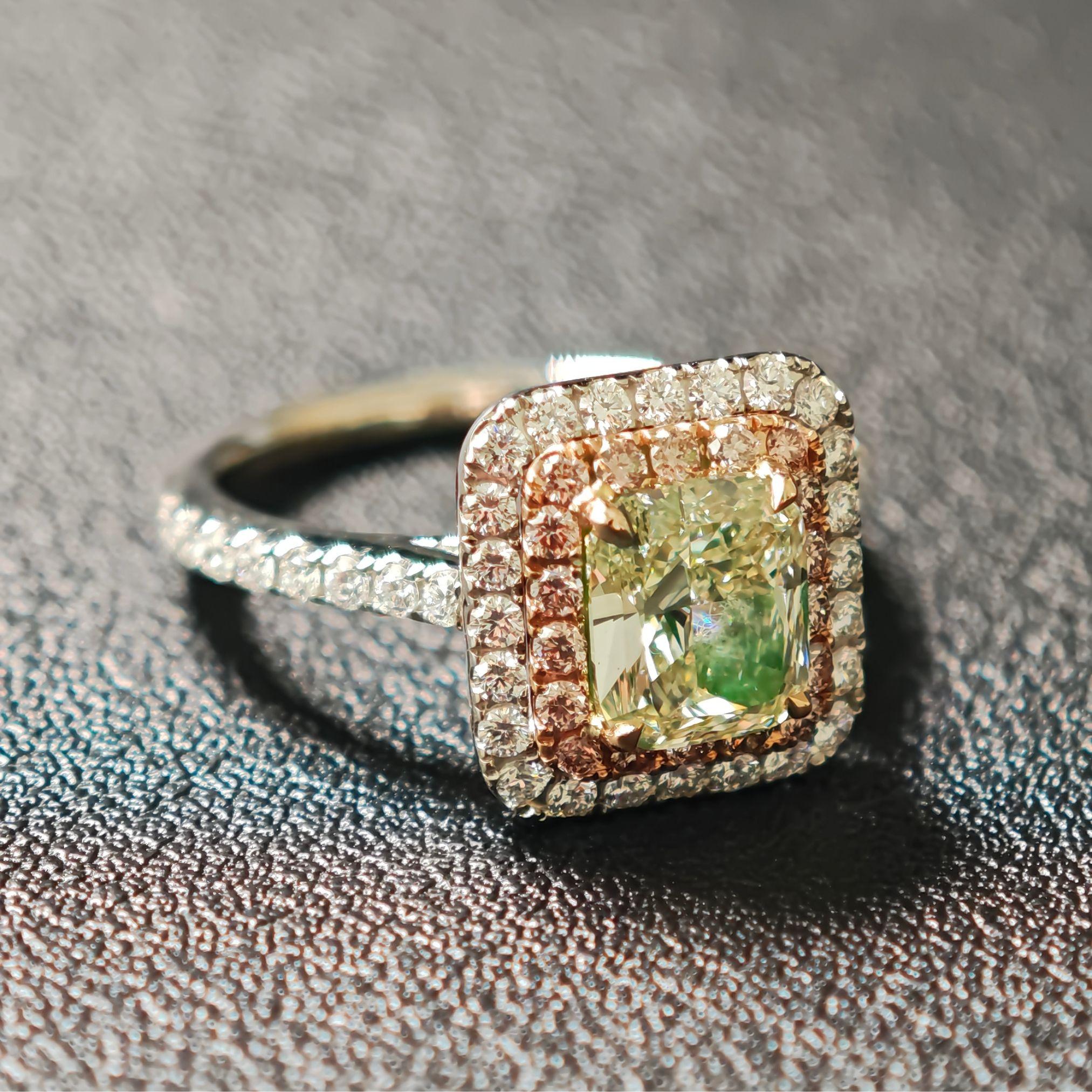 Anillo Halo Verde Radiante 1,41 ct GIA Diamante Natural Rosa y Blanco, Oro 18K en venta 12