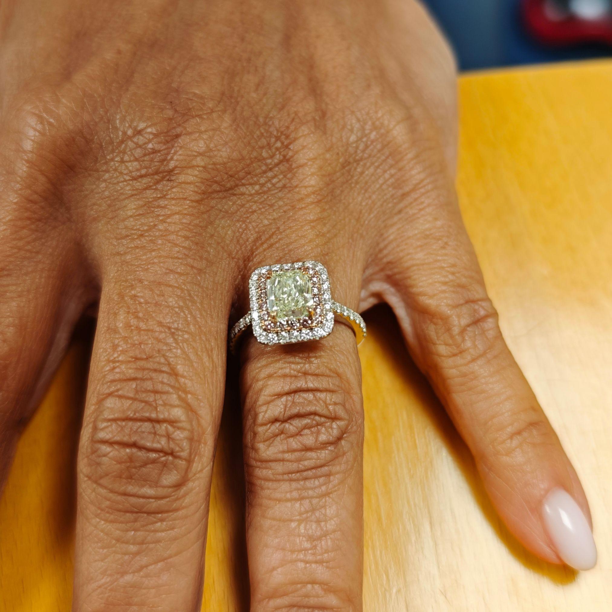 Anillo Halo Verde Radiante 1,41 ct GIA Diamante Natural Rosa y Blanco, Oro 18K en venta 2