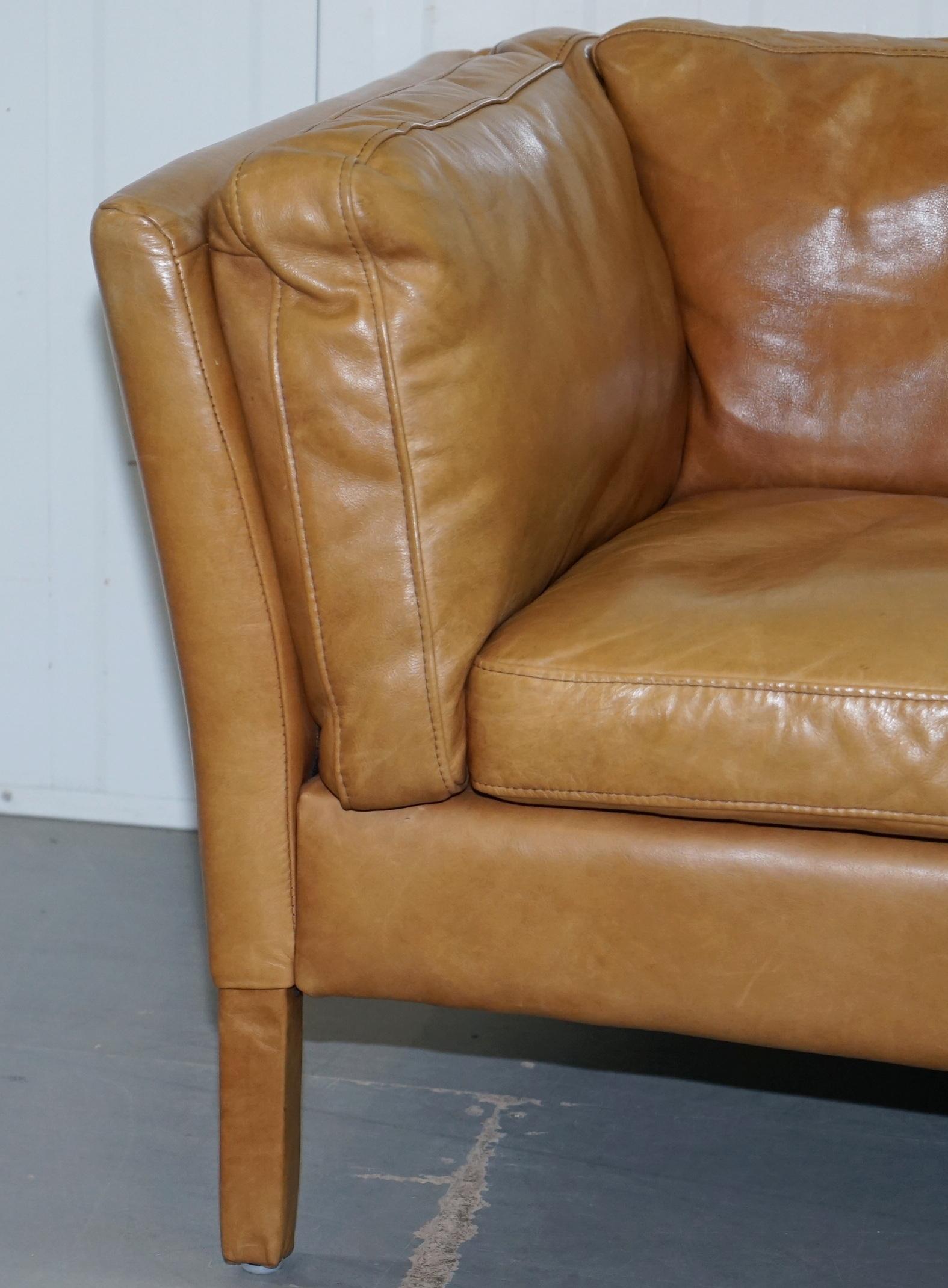 Halo Groucho Leather Small 2-Seat Sofa Matching Armchair Available 3