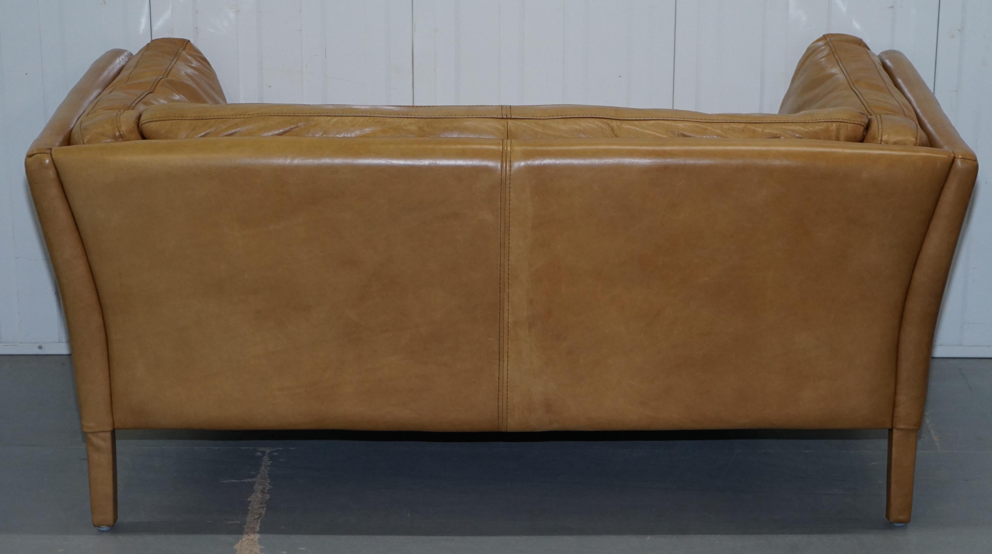Halo Groucho Leather Small 2-Seat Sofa Matching Armchair Available 6