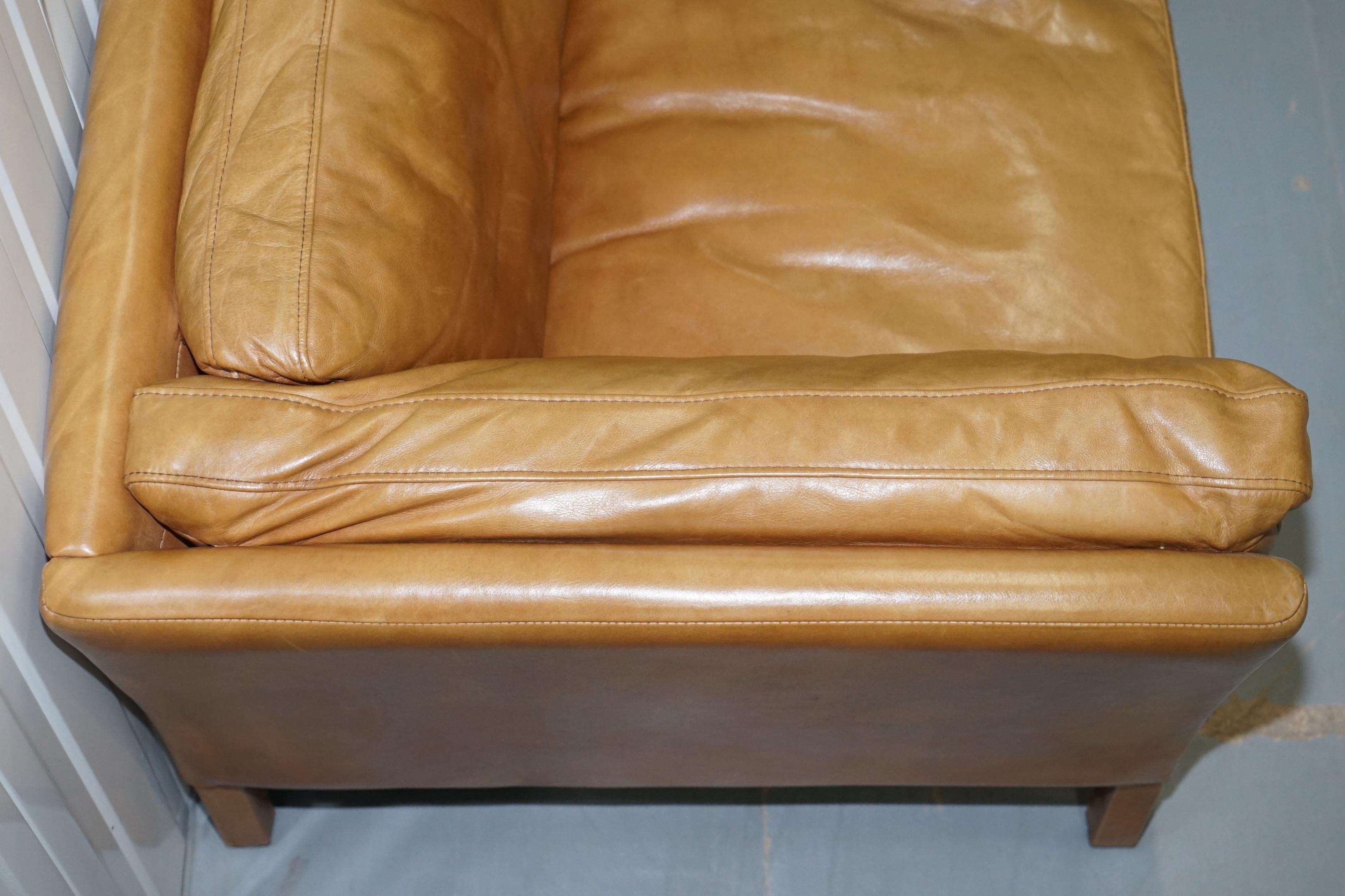 Halo Groucho Leather Small 2-Seat Sofa Matching Armchair Available In Good Condition In West Sussex, Pulborough